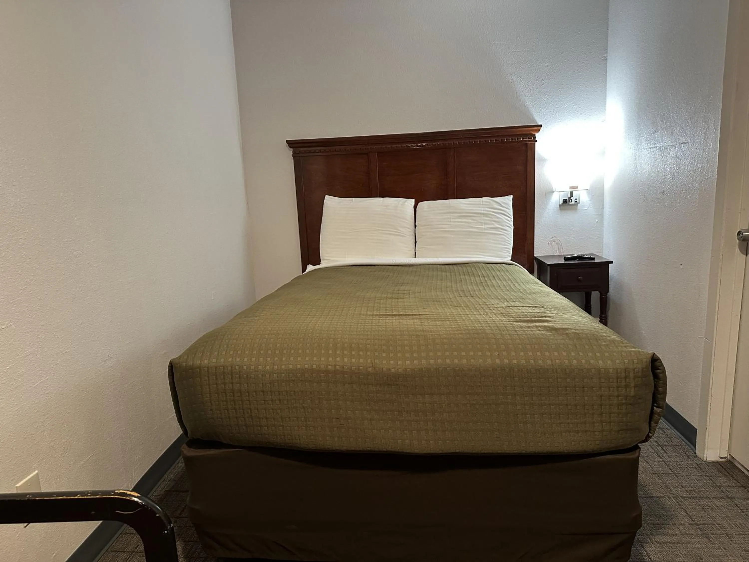 Bed in Llano Motel