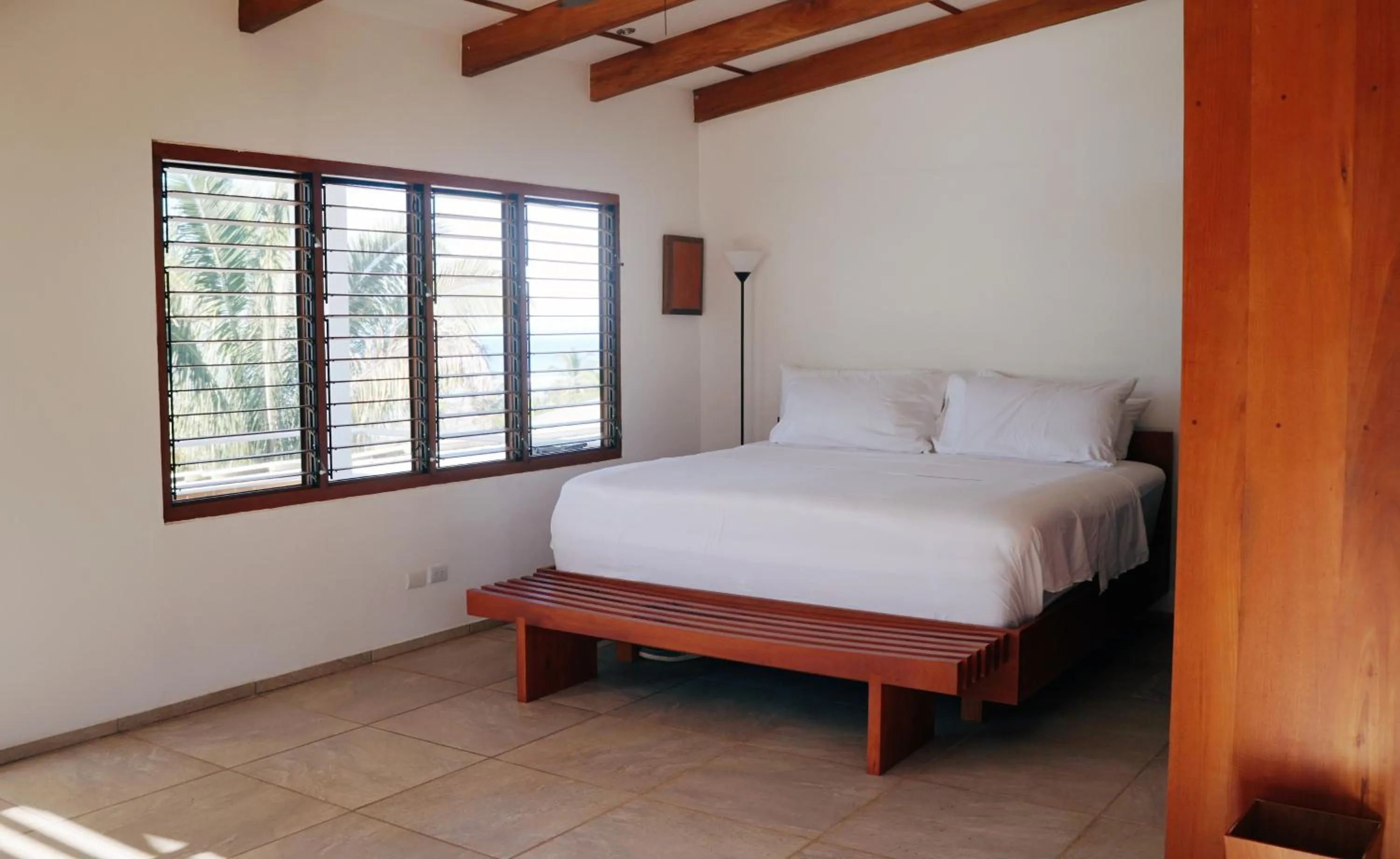 Bedroom, Bed in Salvatierra Beachfront Hotel