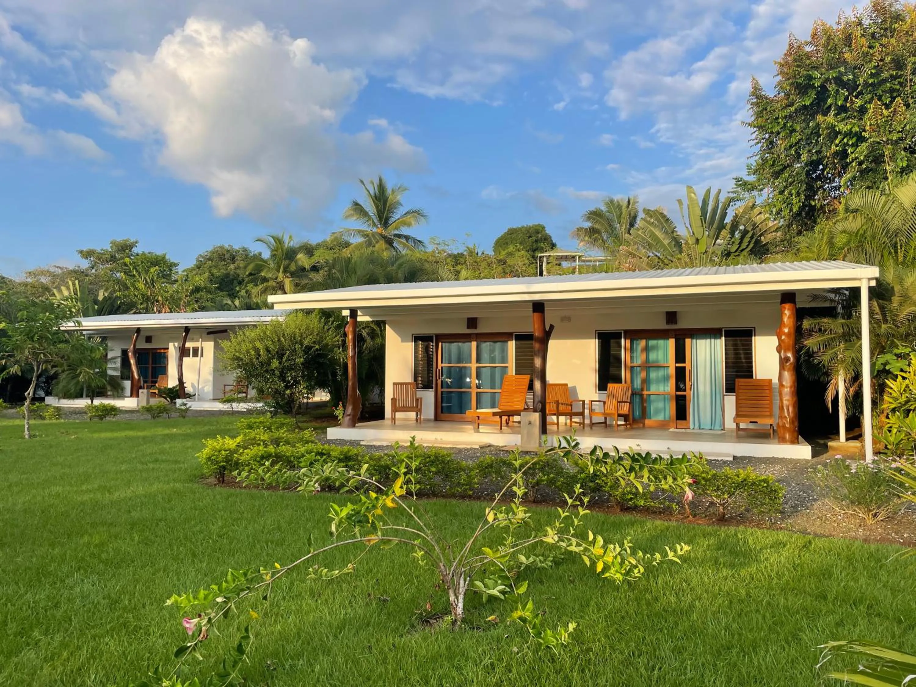 Garden view in Salvatierra Beachfront Hotel