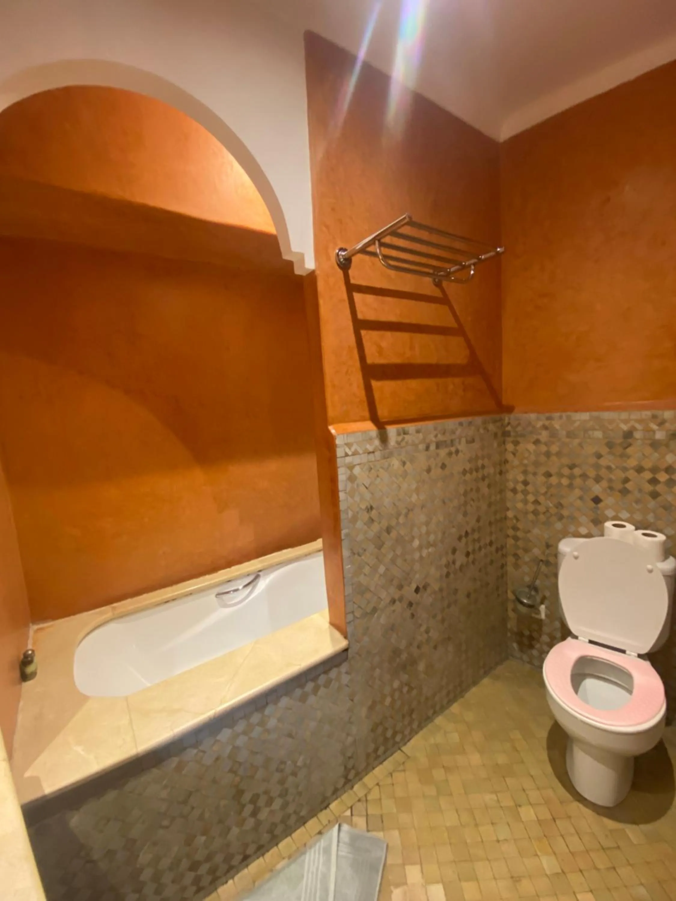 Bathroom in Riad Dar Teranga Hotel & Spa