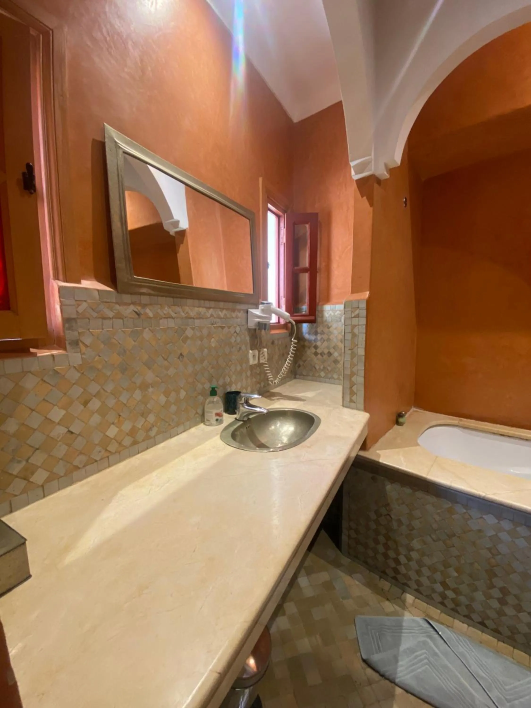 Bathroom in Riad Dar Teranga Hotel & Spa