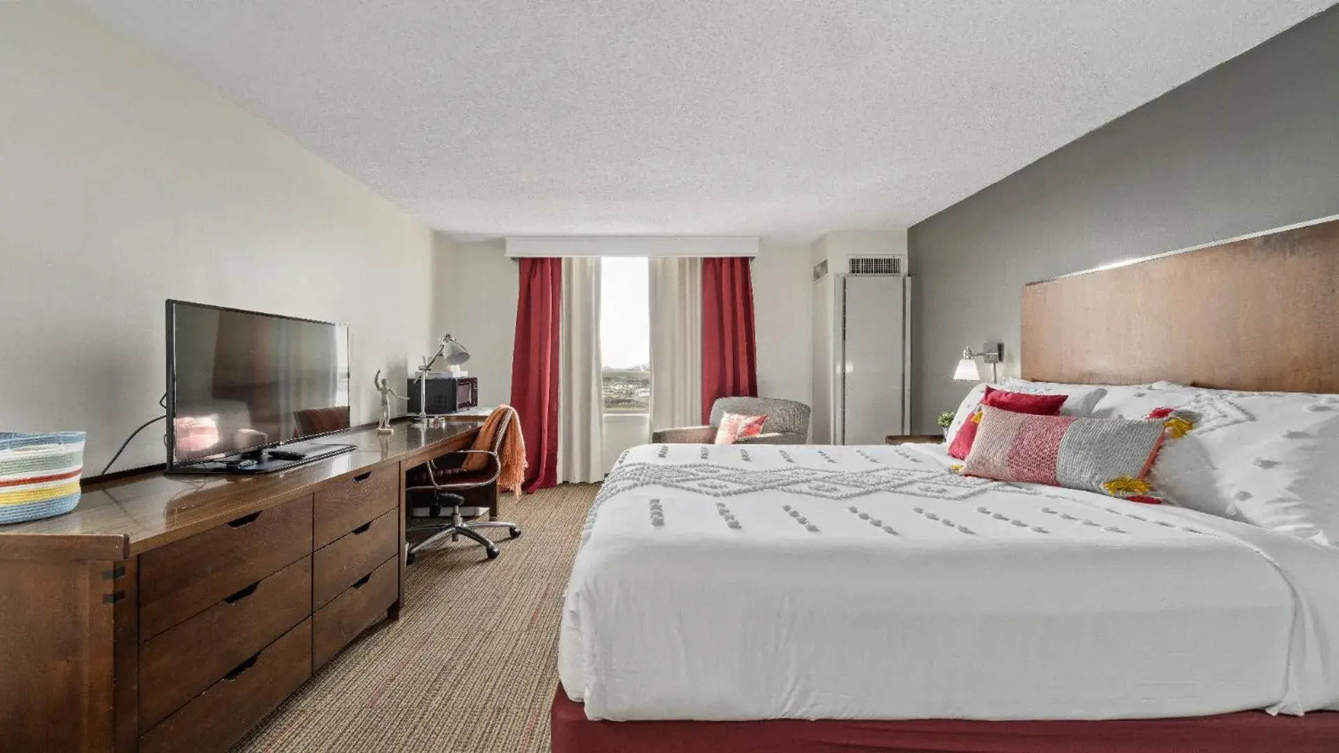 Bed in 315 LoSo Hotel Airport Bed in 315 LoSo Hotel Airport