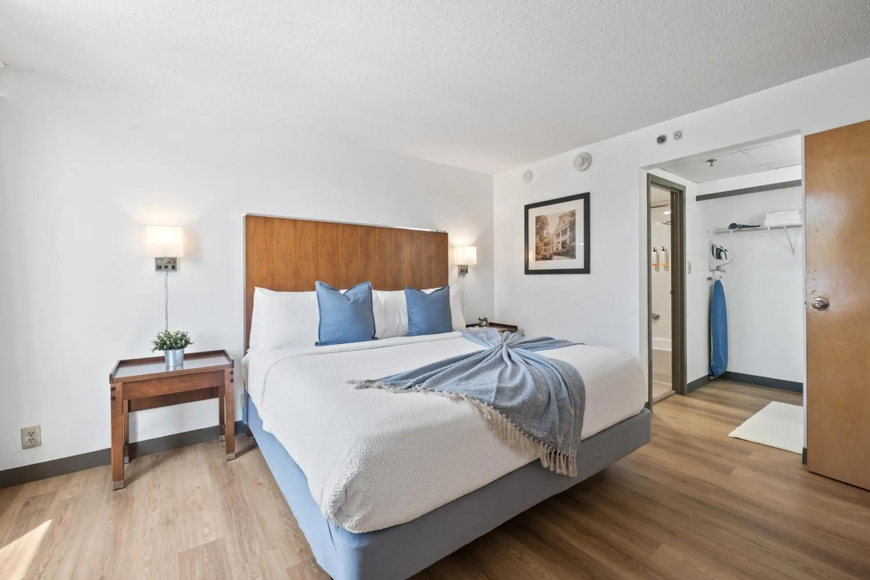 Bed in 315 LoSo Hotel Airport Bed in 315 LoSo Hotel Airport