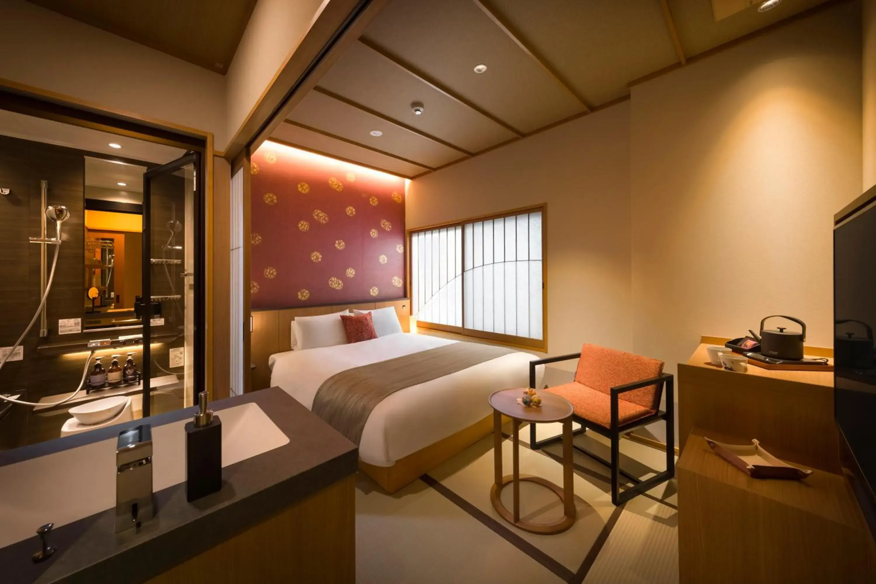 Double Room with Private Bathroom in Onomichi Hansei Double Room with Private Bathroom in Onomichi Hansei