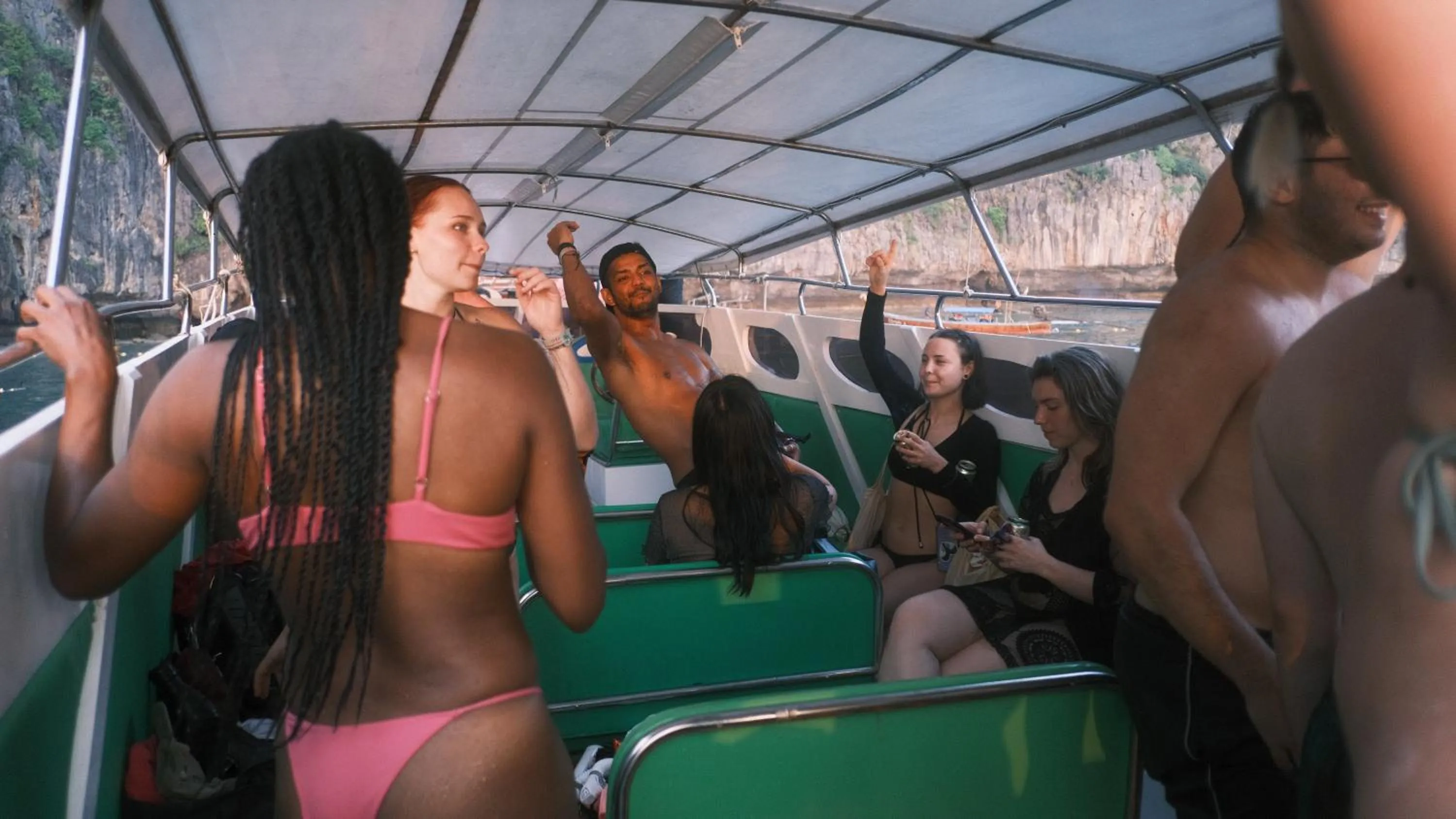 People in Bodega Koh Phi Phi