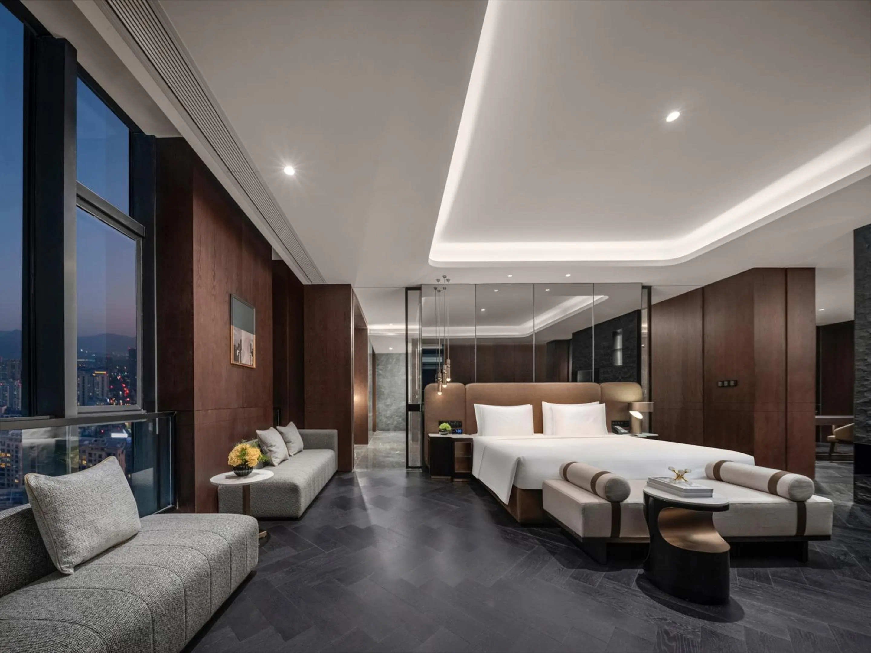 Bedroom, Bed in Grand New Century Hotel Wenzhou