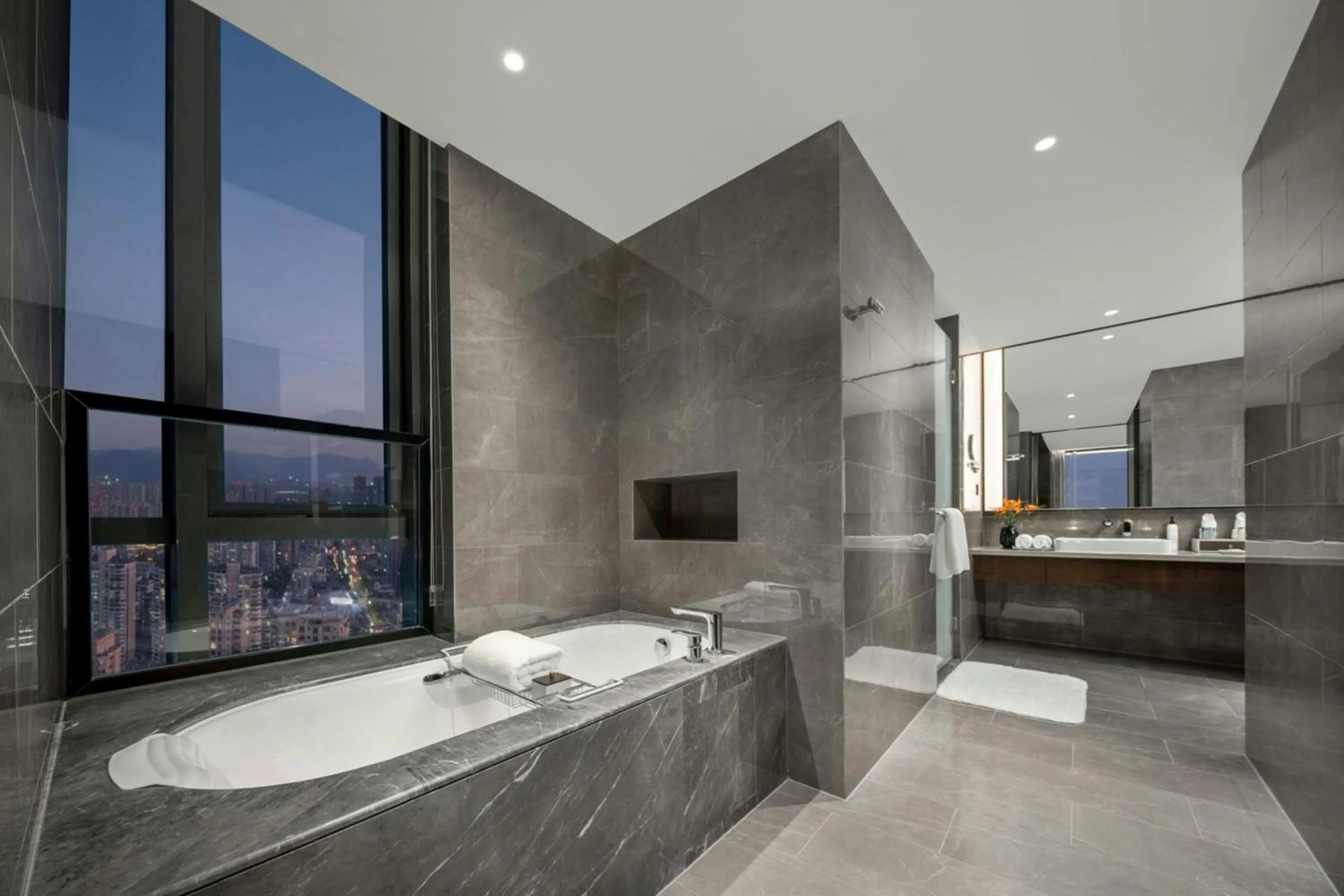 Bedroom in Grand New Century Hotel, Wenzhou, A Tribute Portfolio Hotel