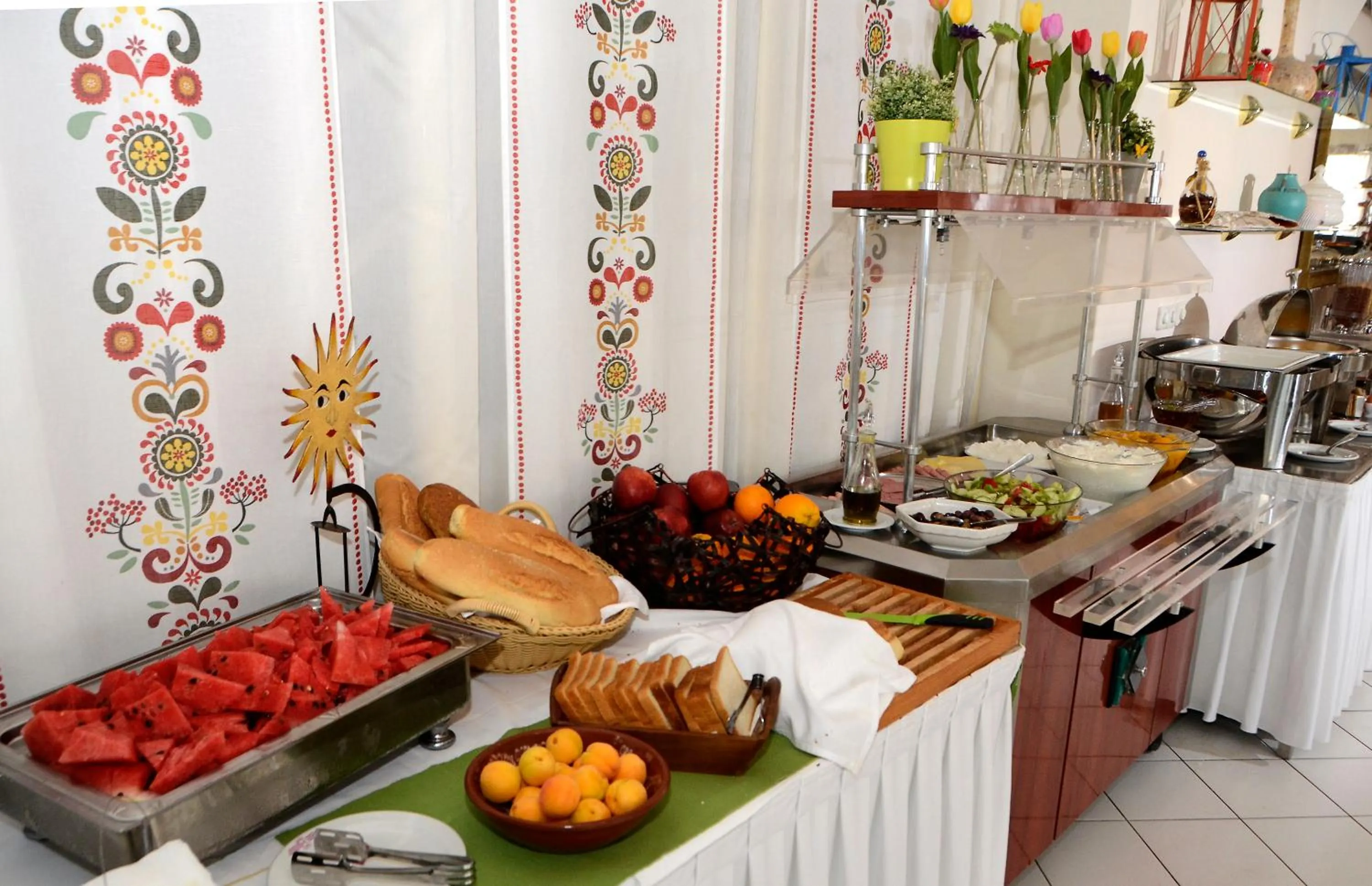 Food in Clara Resort