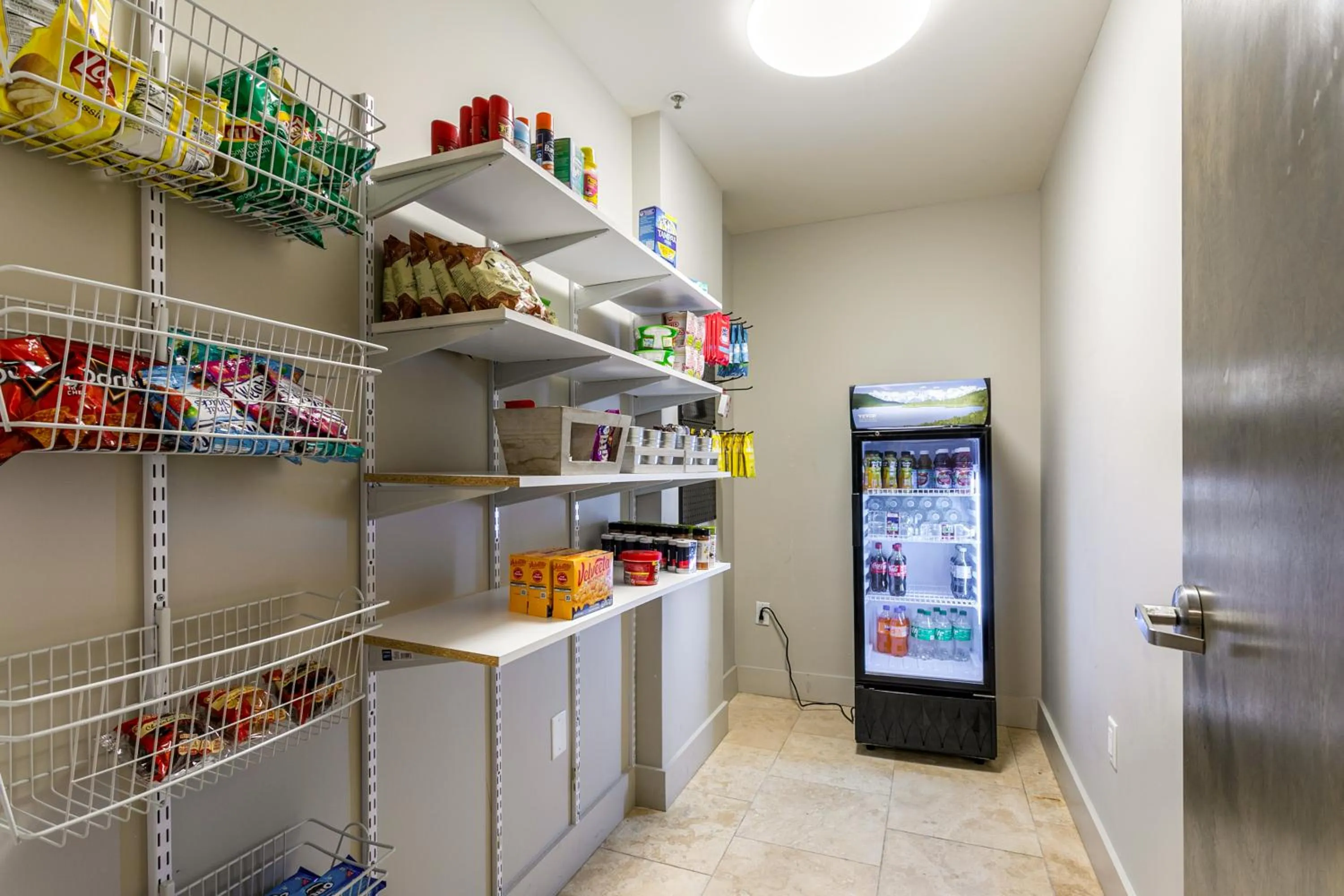 Food and drinks in Spacious Modern Condo near French Quarter