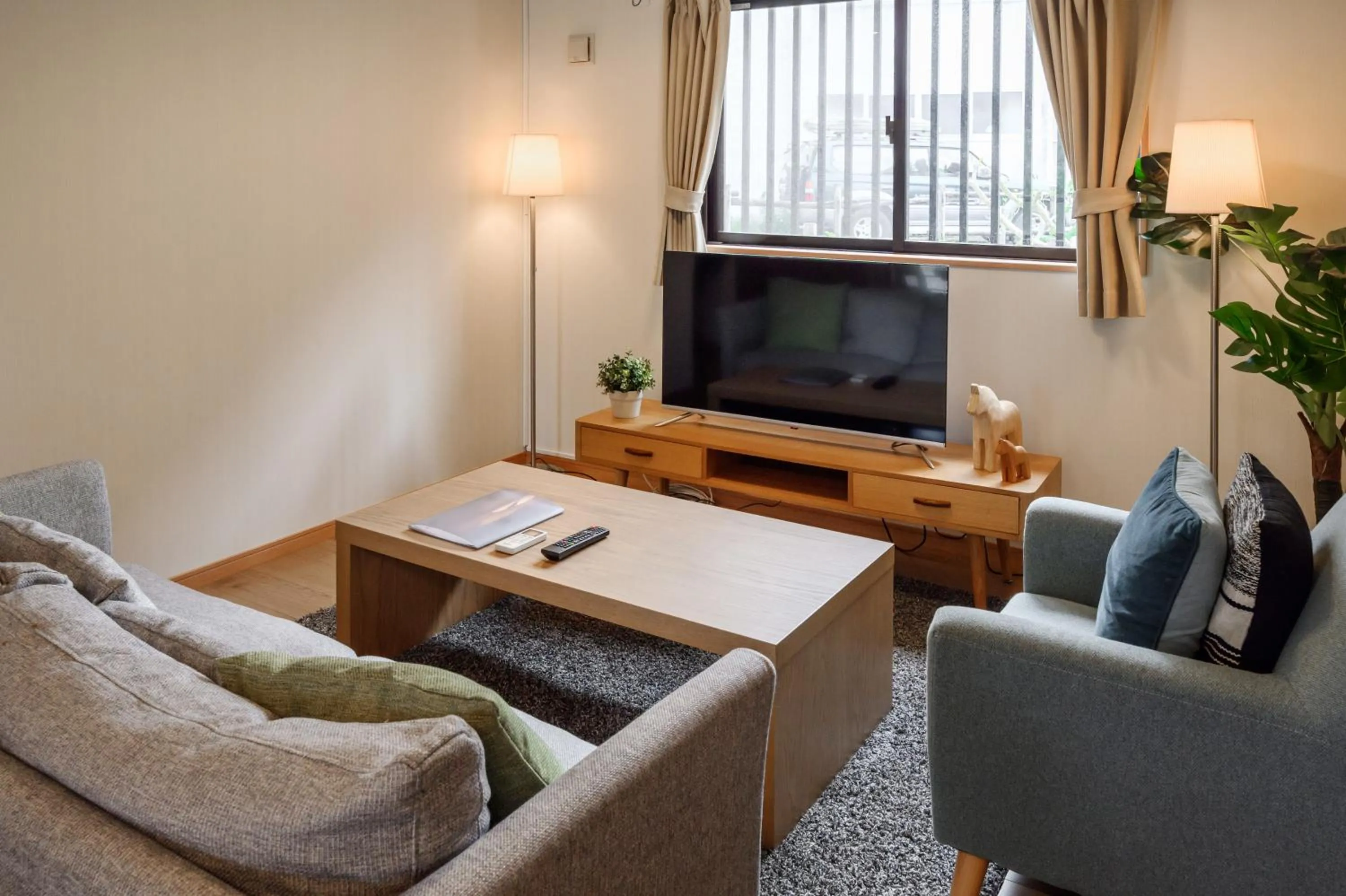 TV and multimedia in Orange Line