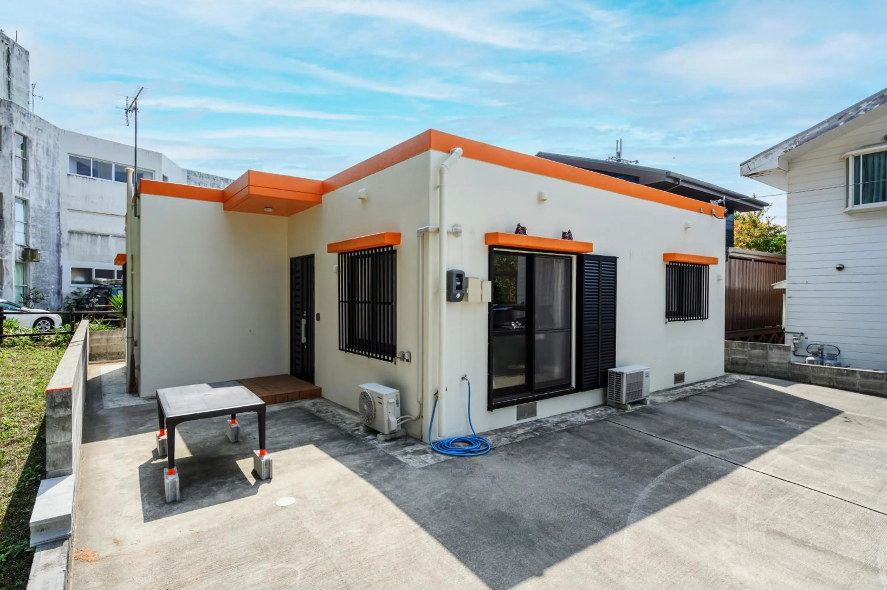 Property building in Orange Line