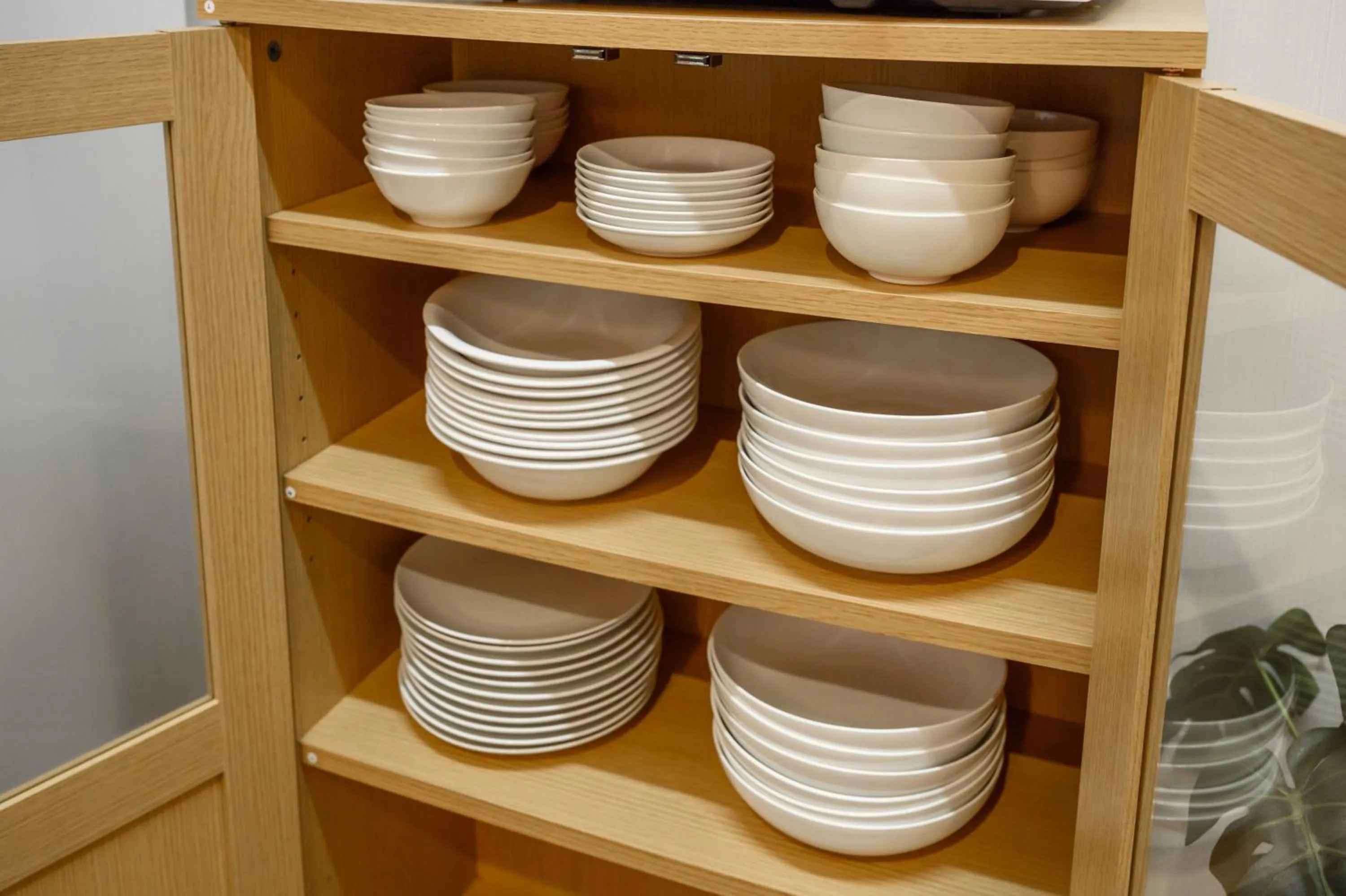 Kitchen or kitchenette in Orange Line