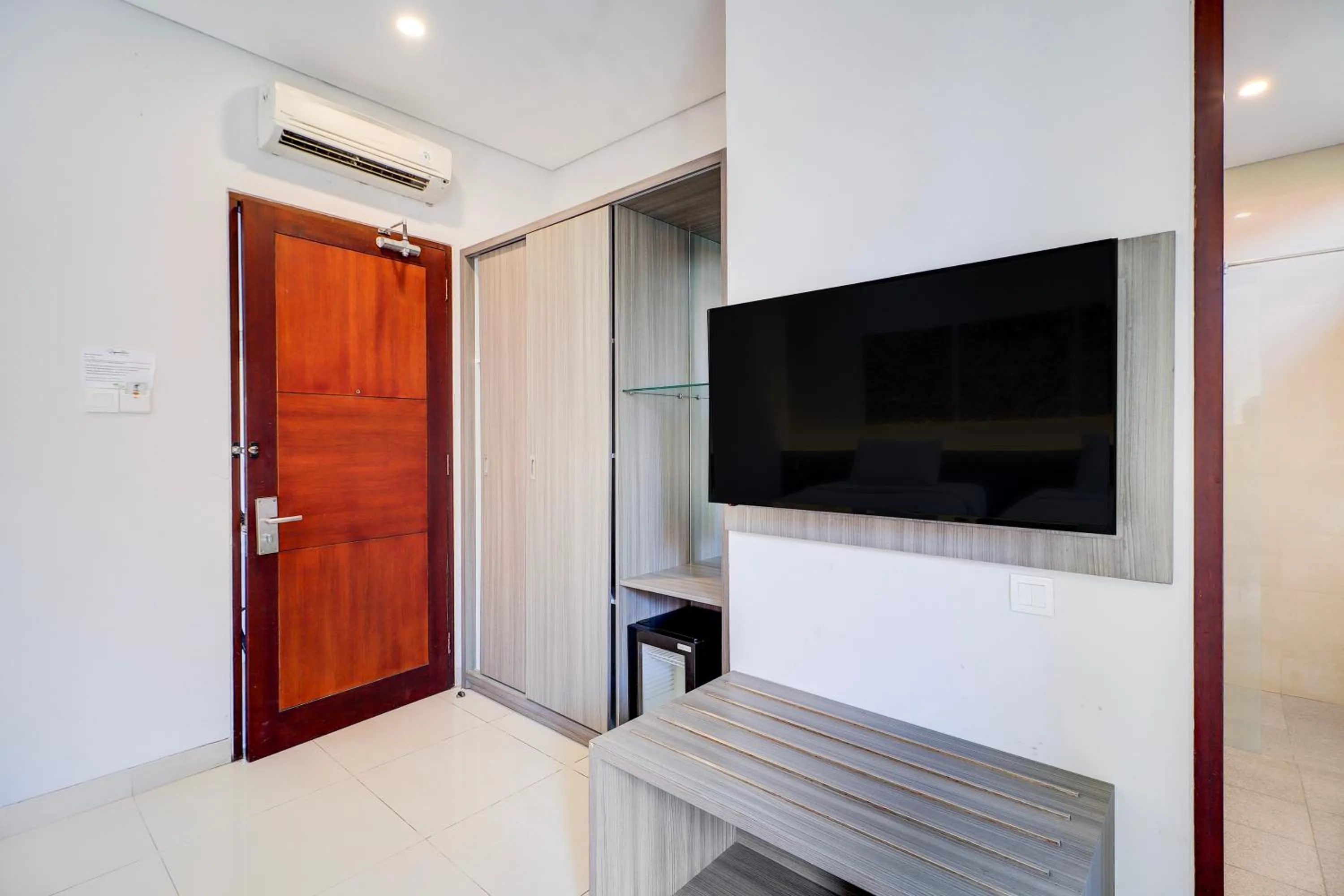 TV and multimedia in Palette Signature Hotel