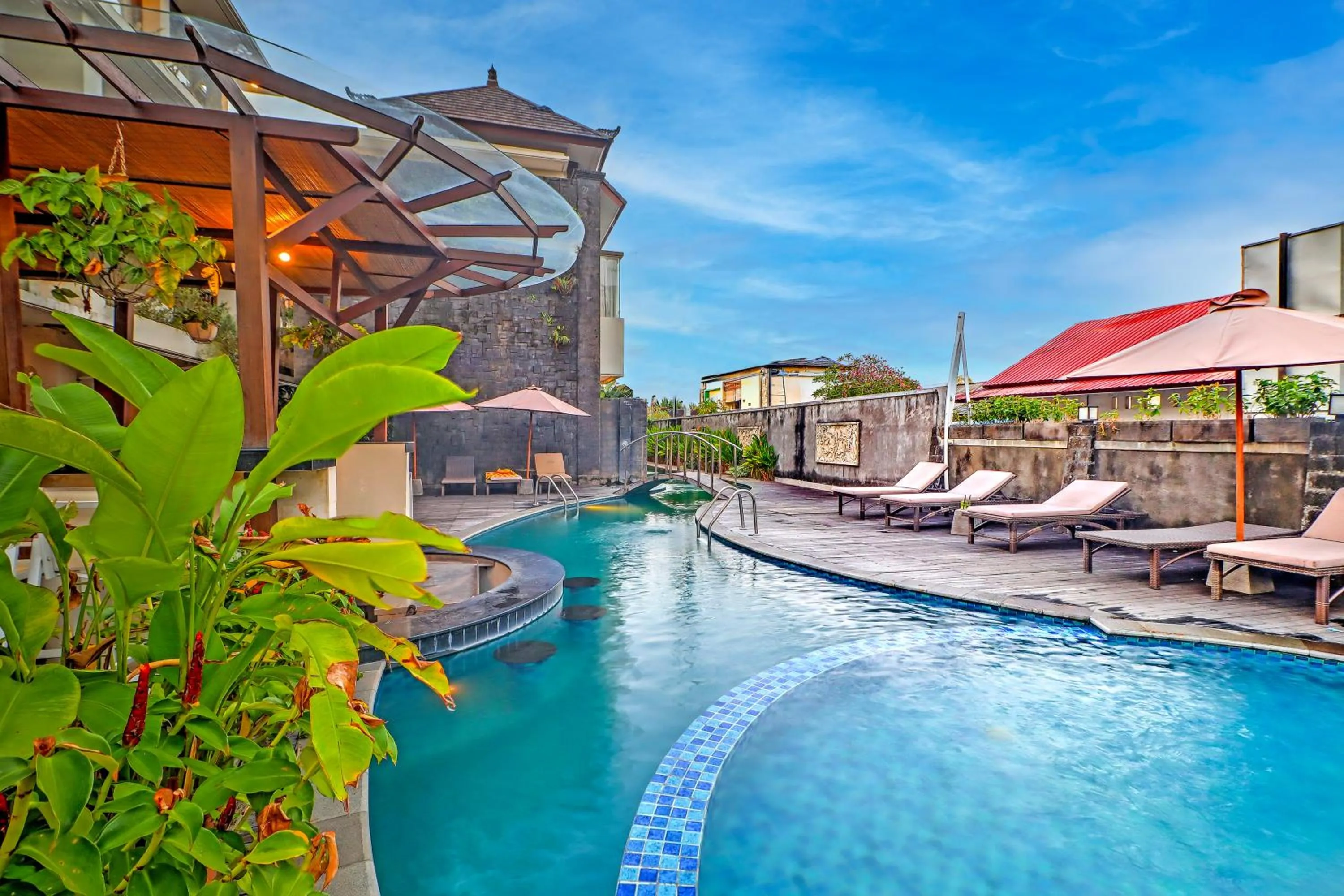 Swimming pool in Palette Signature Hotel