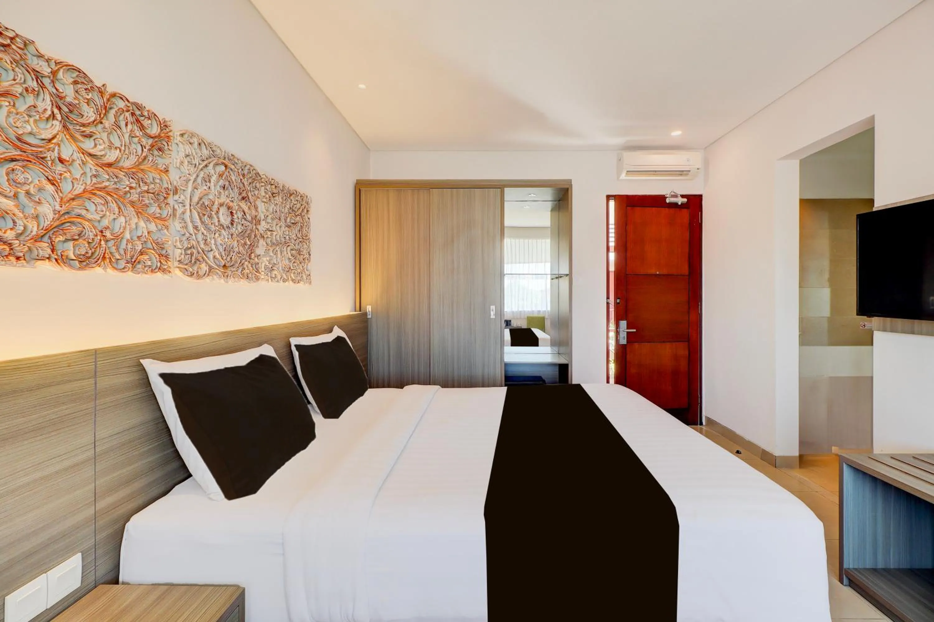 Bedroom, Bed in Palette Signature Hotel