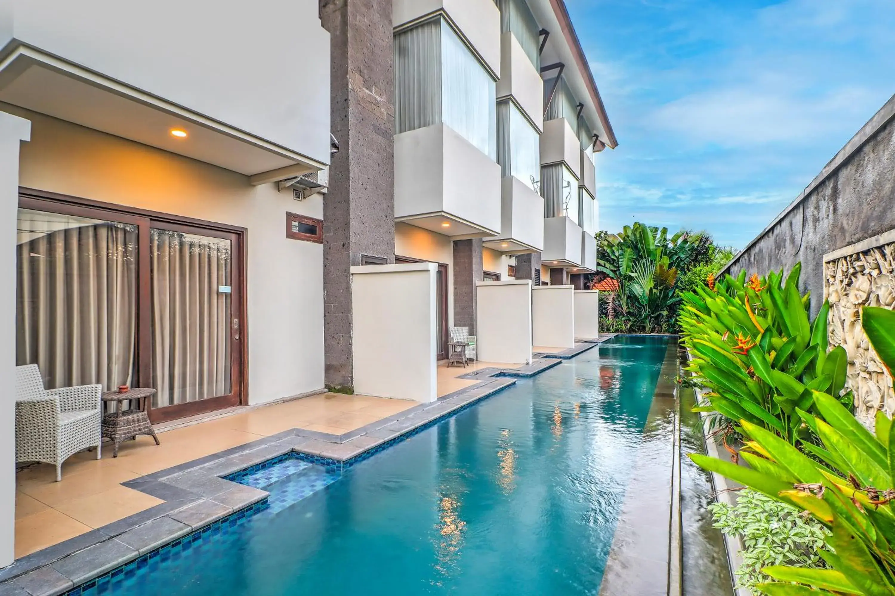Swimming pool in Palette Signature Hotel Swimming pool in Palette Signature Hotel