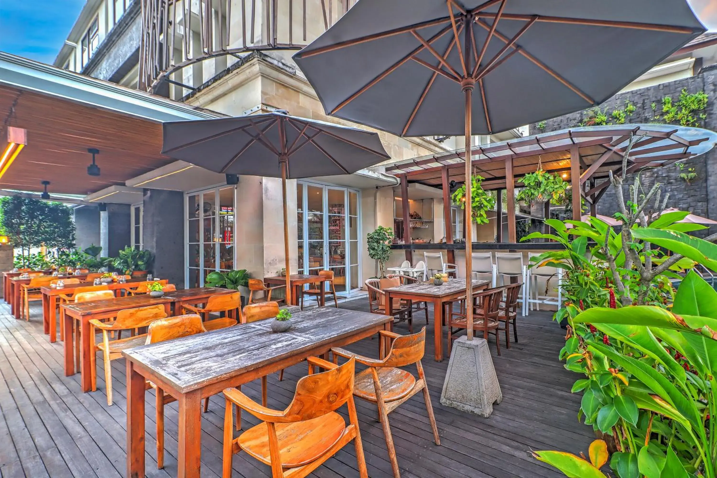 Restaurant/places to eat in Palette Signature Hotel Restaurant/places to eat in Palette Signature Hotel