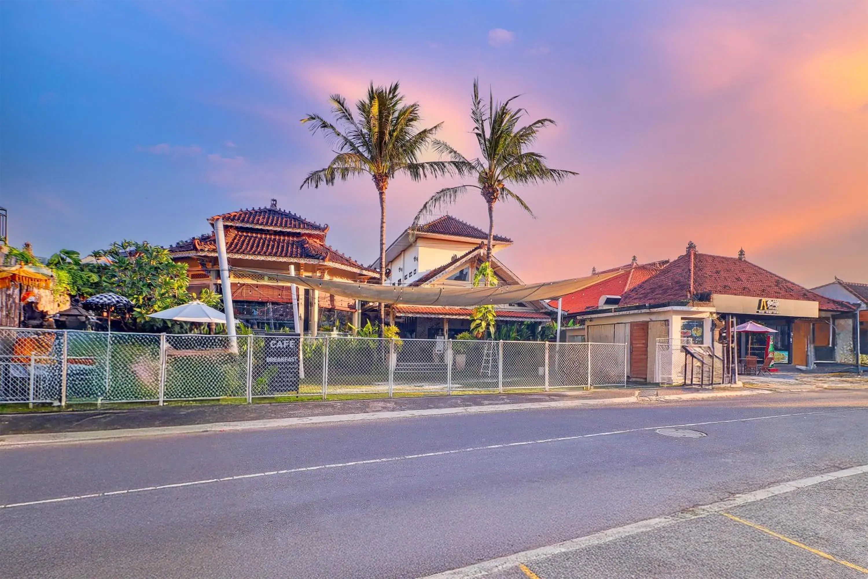 Facade/entrance in Palette Signature Hotel Facade/entrance in Palette Signature Hotel