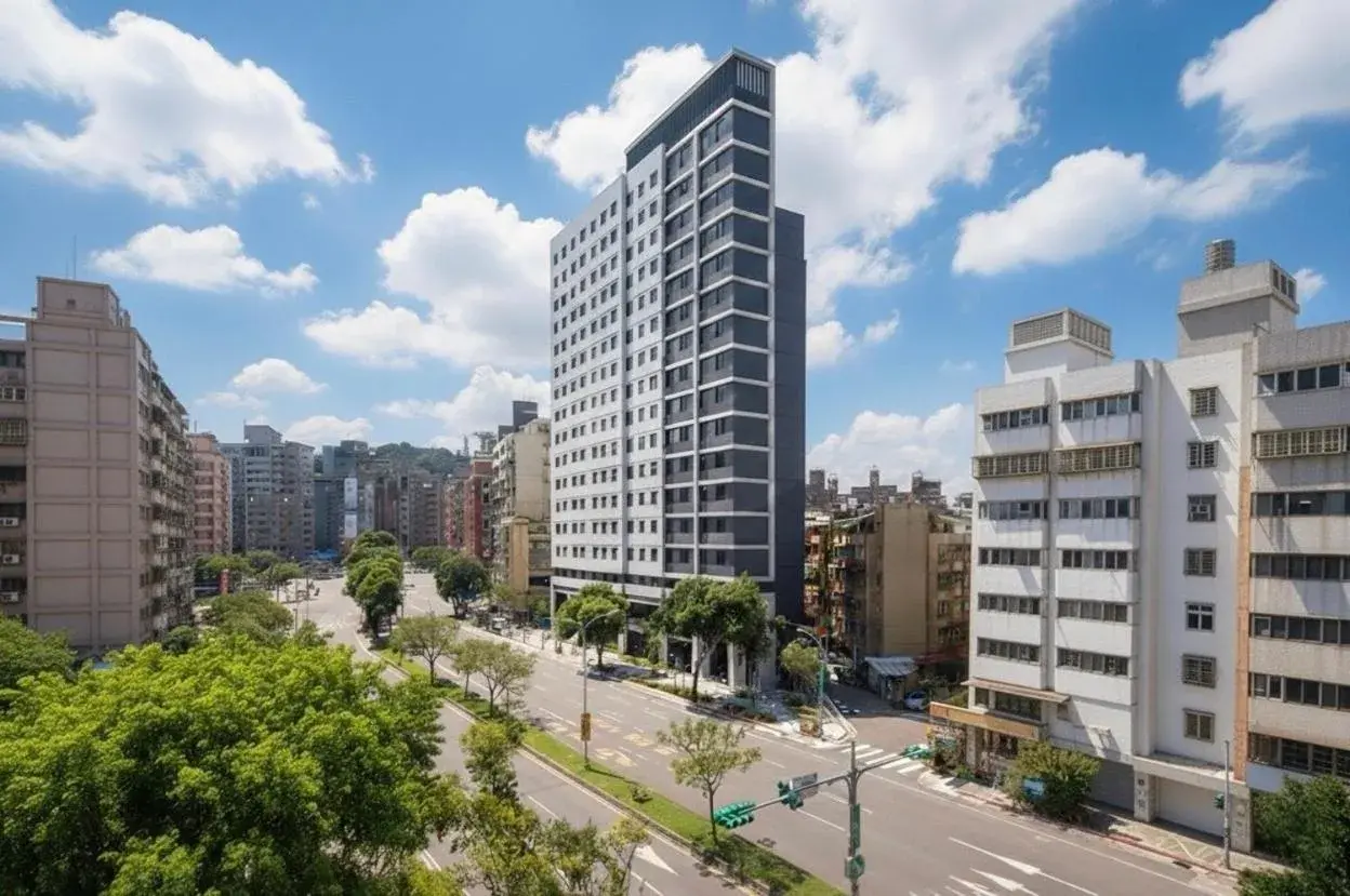 Property building in Boutech JianTan Hotel Property building in Boutech JianTan Hotel