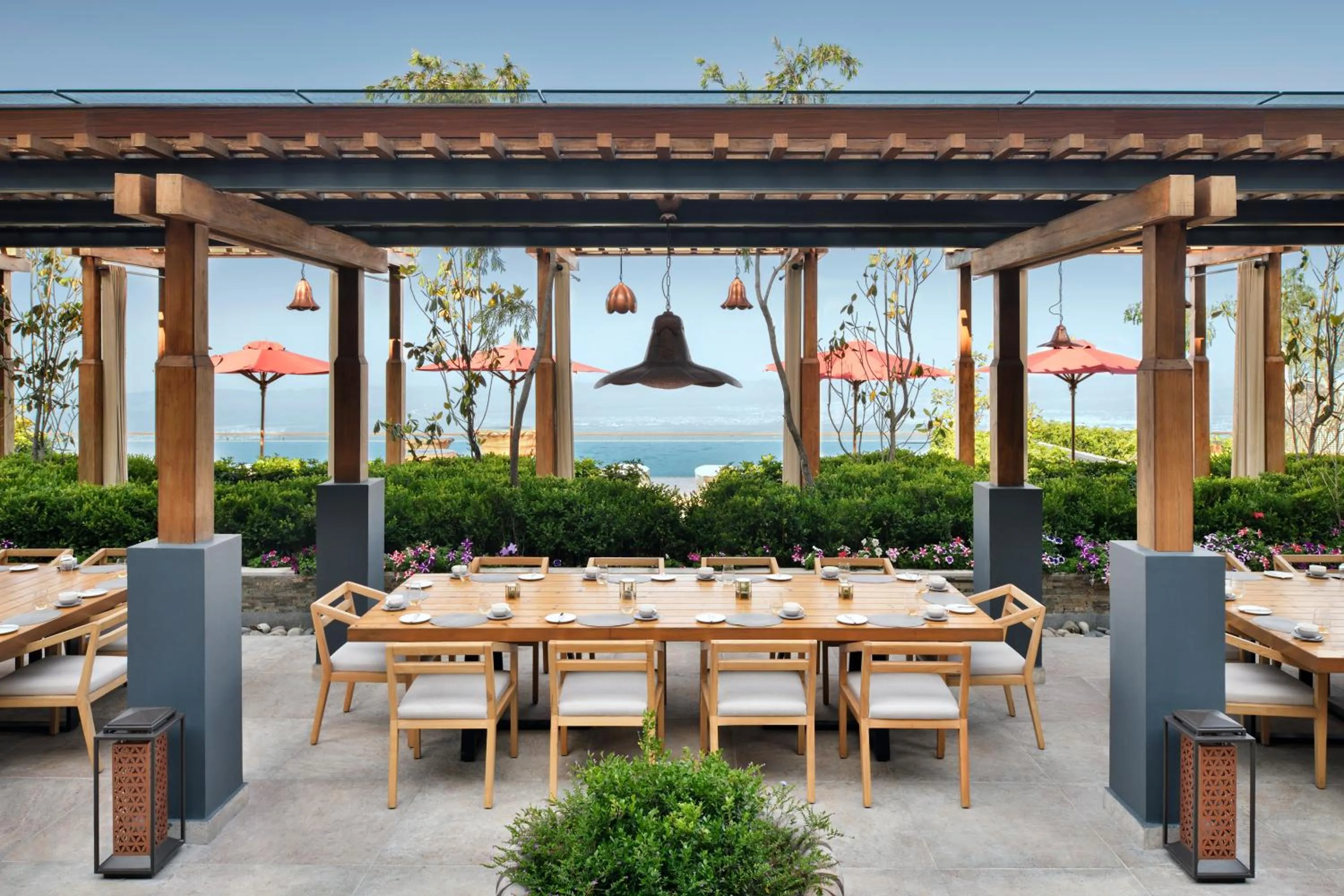 Restaurant/places to eat in The Westin Resort & Spa Himalayas