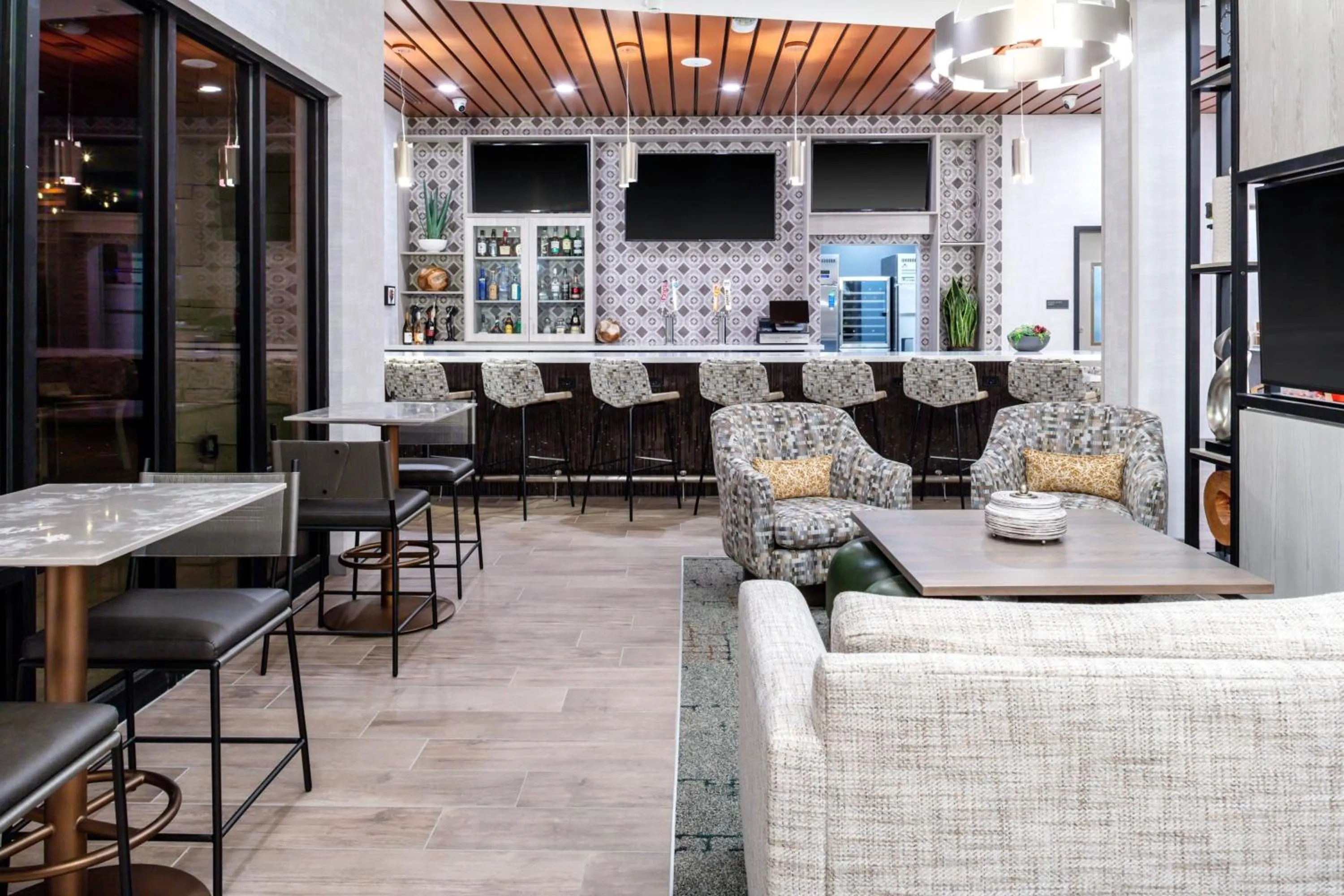 Lounge or bar in TownePlace Suites by Marriott Buckeye Verrado