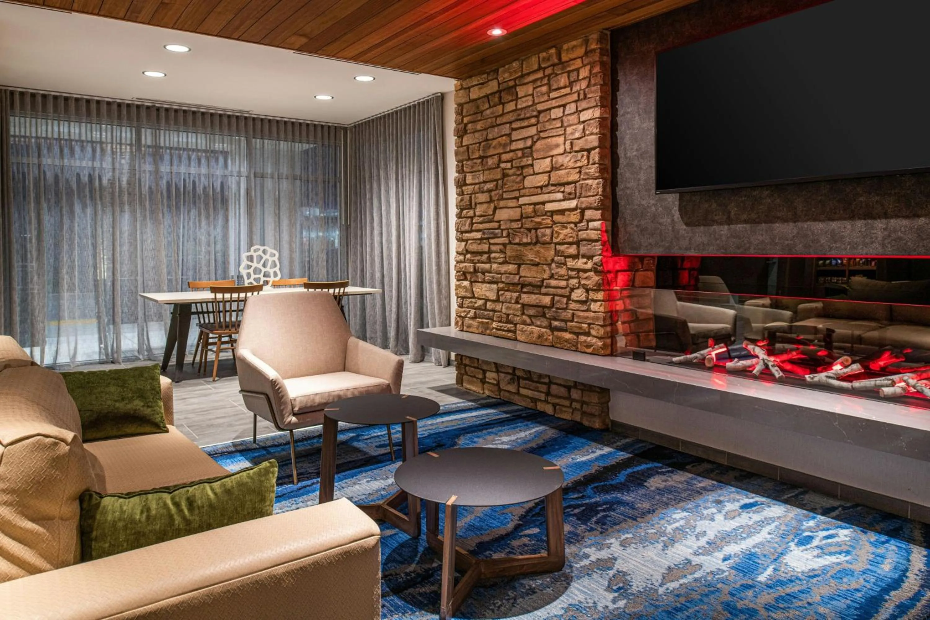 Lobby or reception in Fairfield by Marriott Inn & Suites Winters Davis