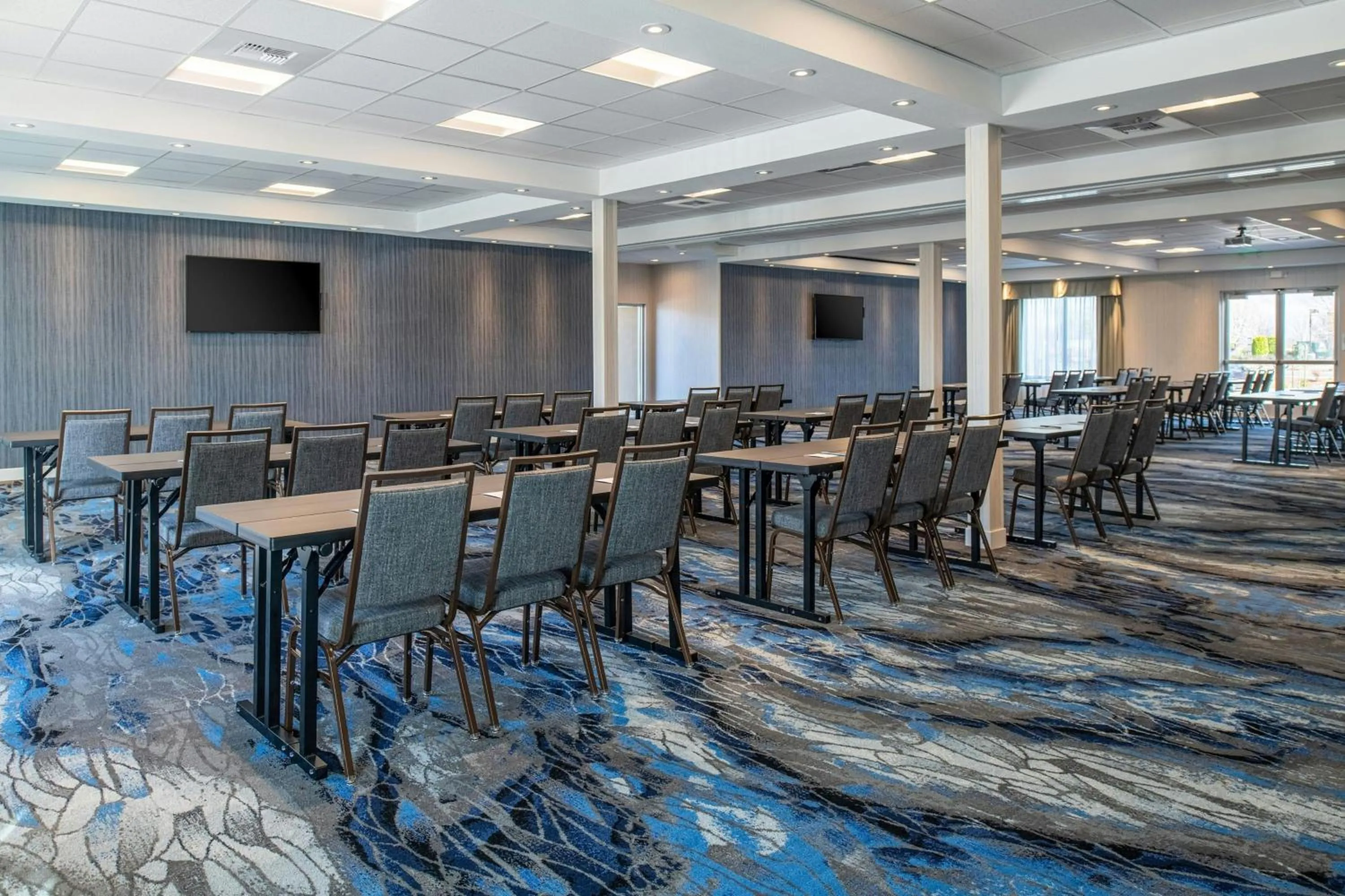 Meeting/conference room in Fairfield by Marriott Inn & Suites Winters Davis