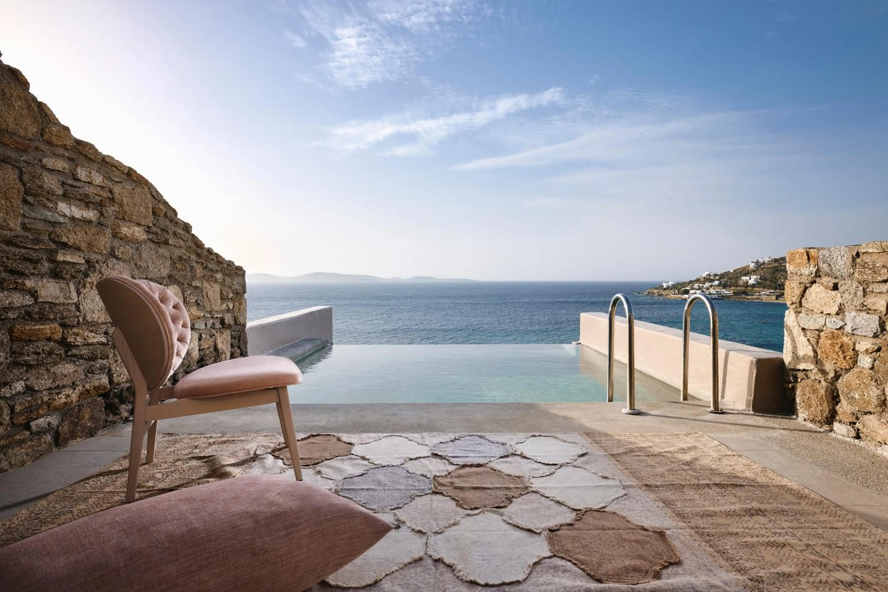 Amazon Mykonos Suites & Spa