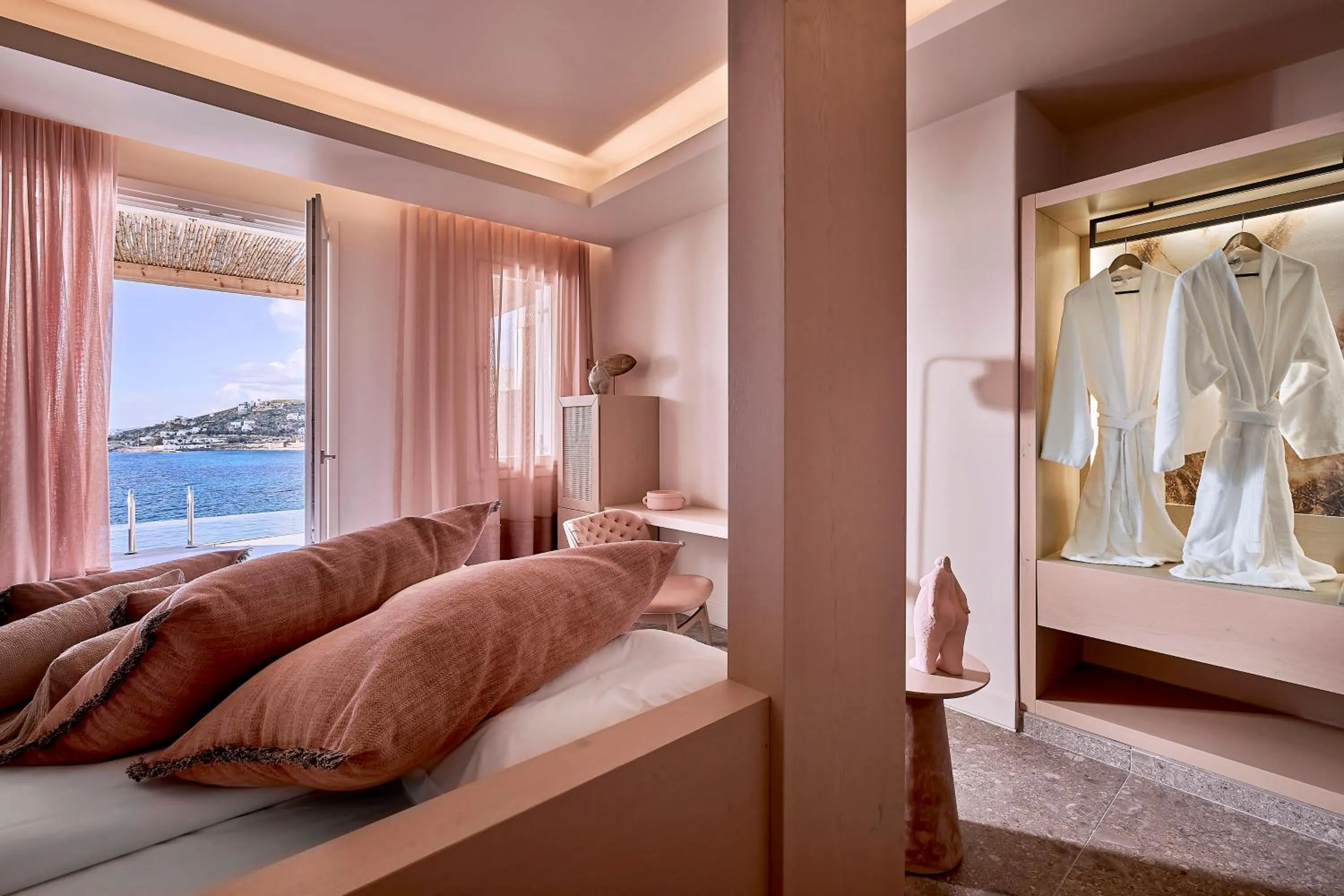 Bed in Amazon Mykonos Suites & Spa