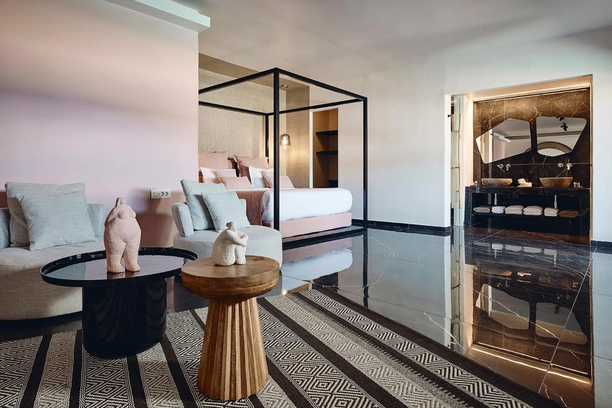 Amazon Mykonos Suites & Spa