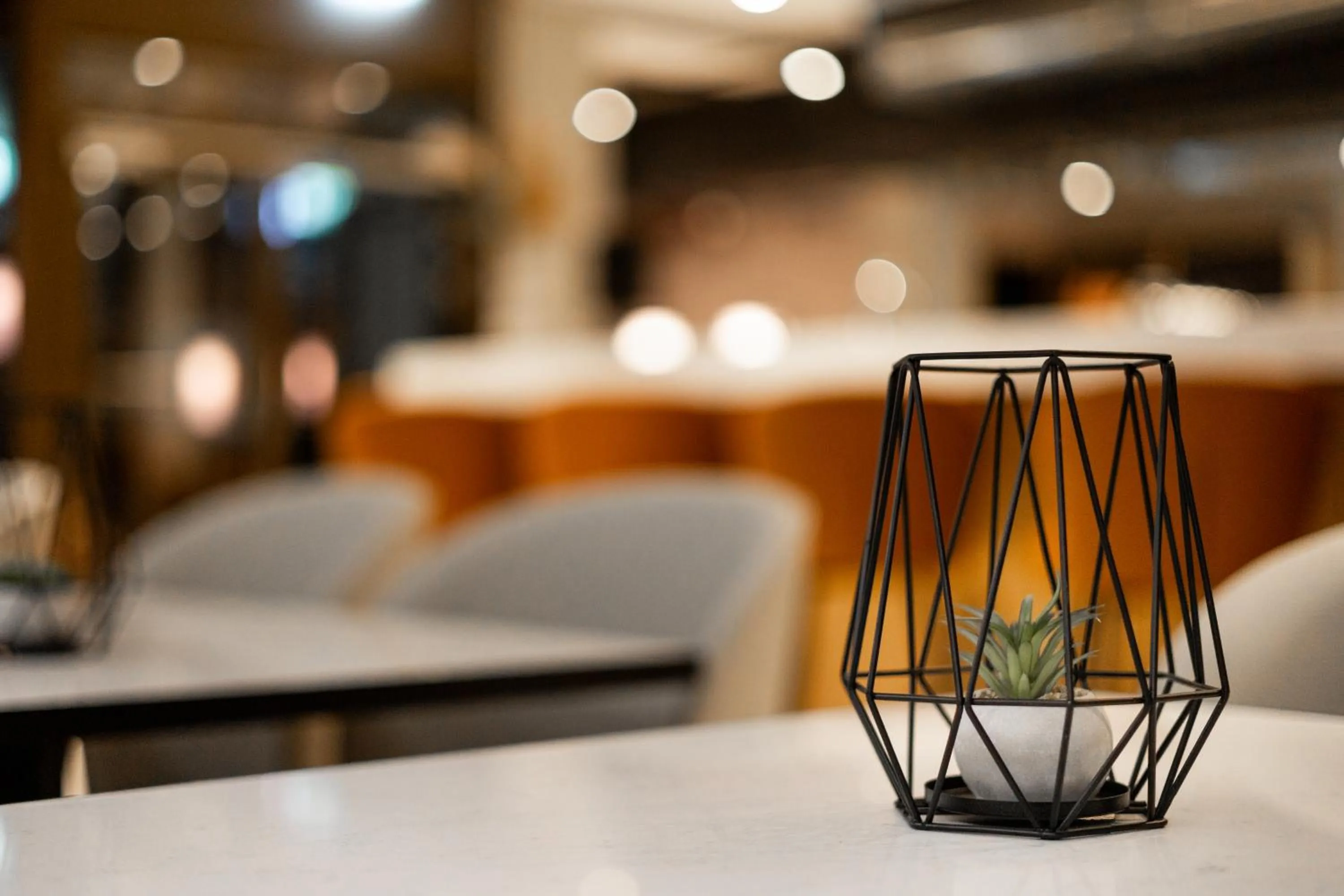 Lounge or bar, Bed in GINN Apartment-Hotel Stuttgart-Esslingen