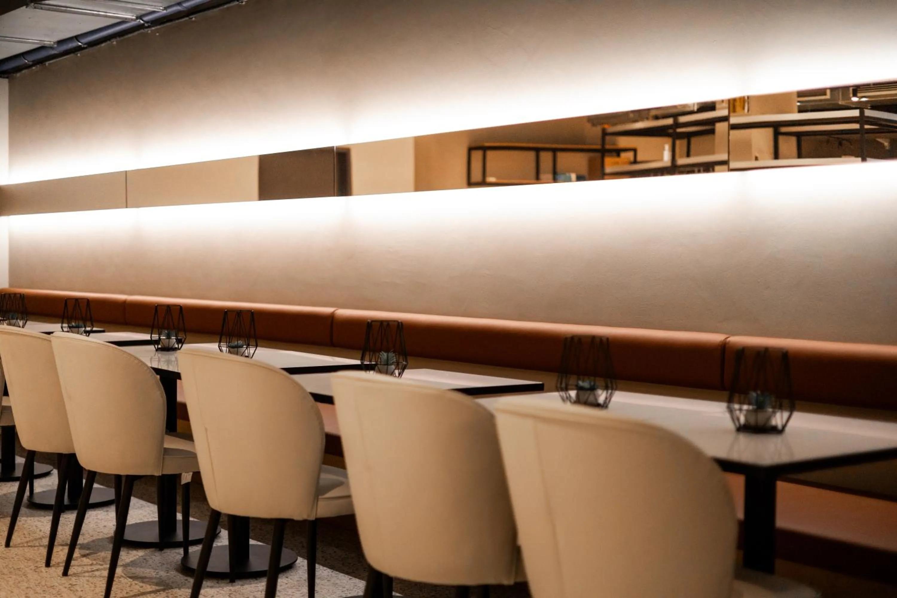 Lounge or bar in GINN Apartment-Hotel Stuttgart-Esslingen