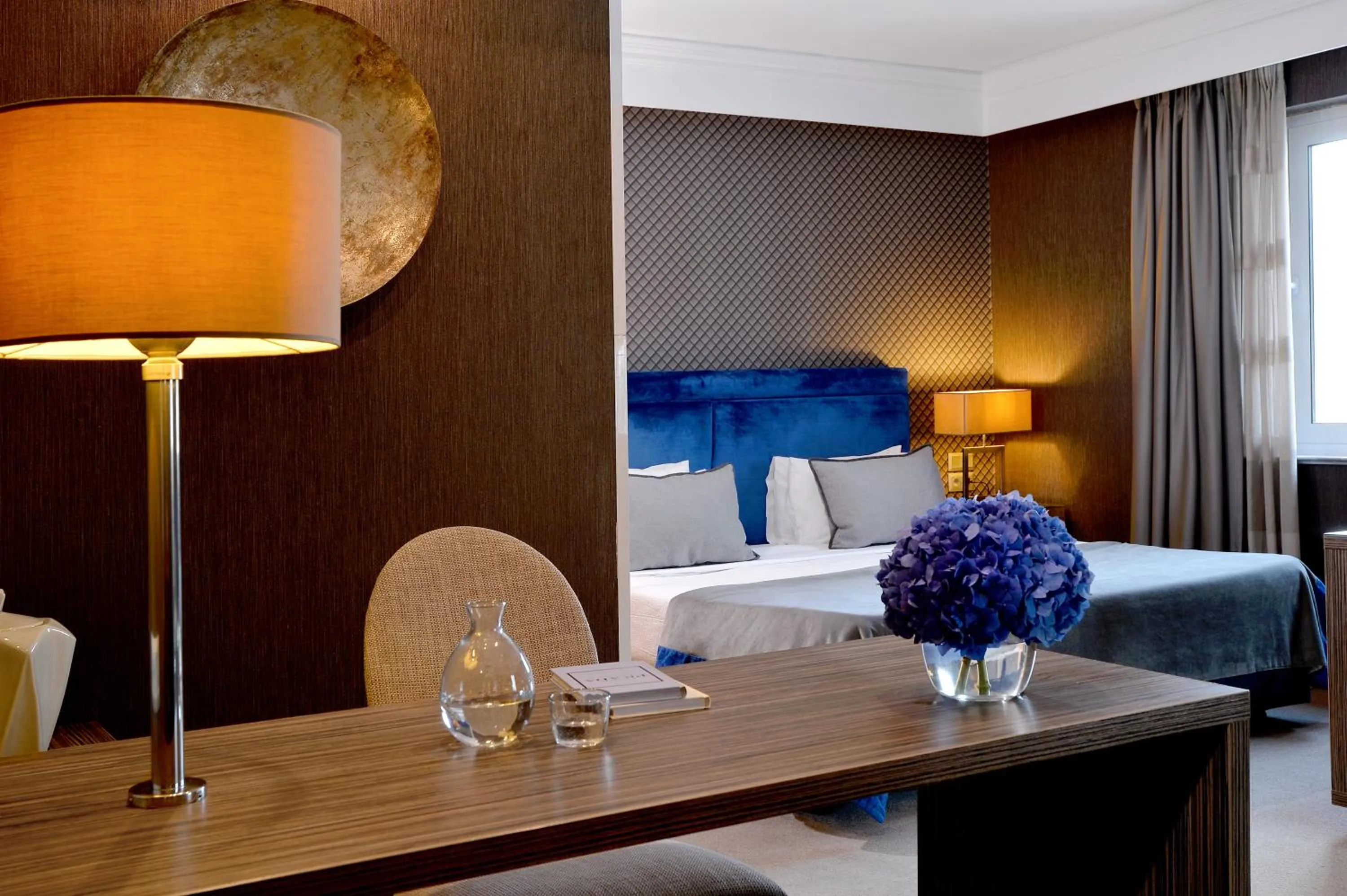 Bedroom, Bed in Airotel Alexandros