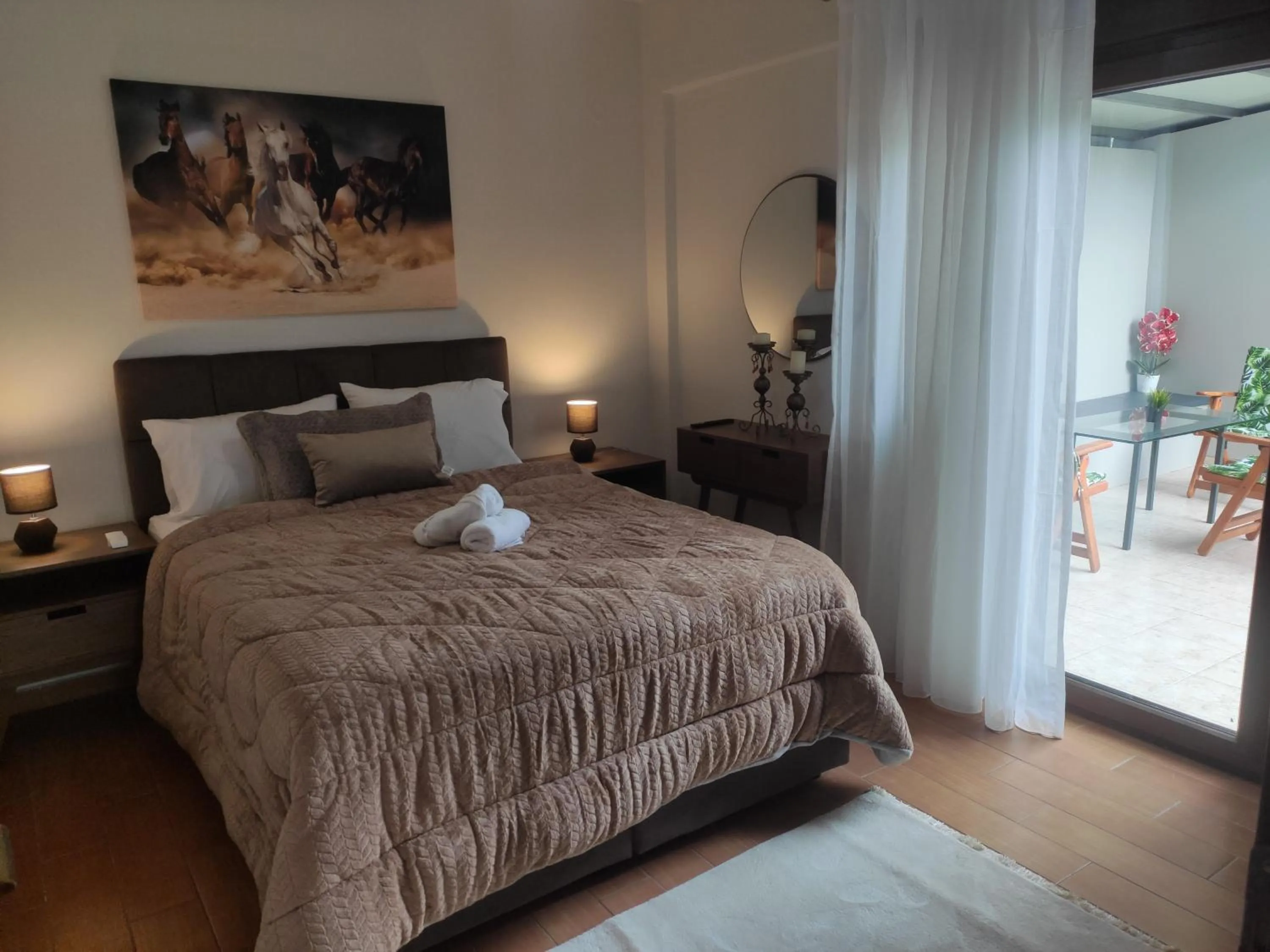 Bed in Kashmir Luxury Apartments