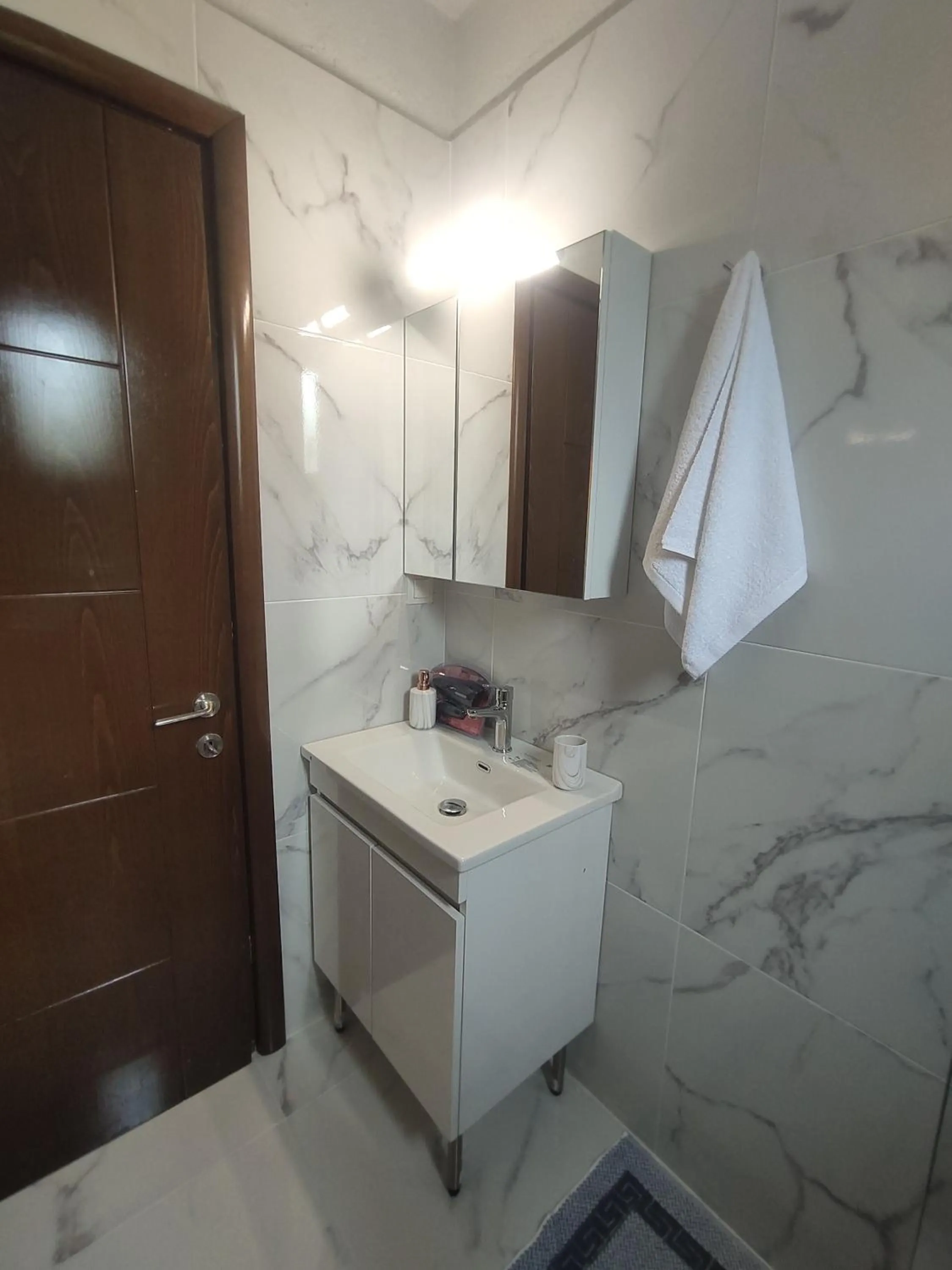 Bathroom in Kashmir Luxury Apartments