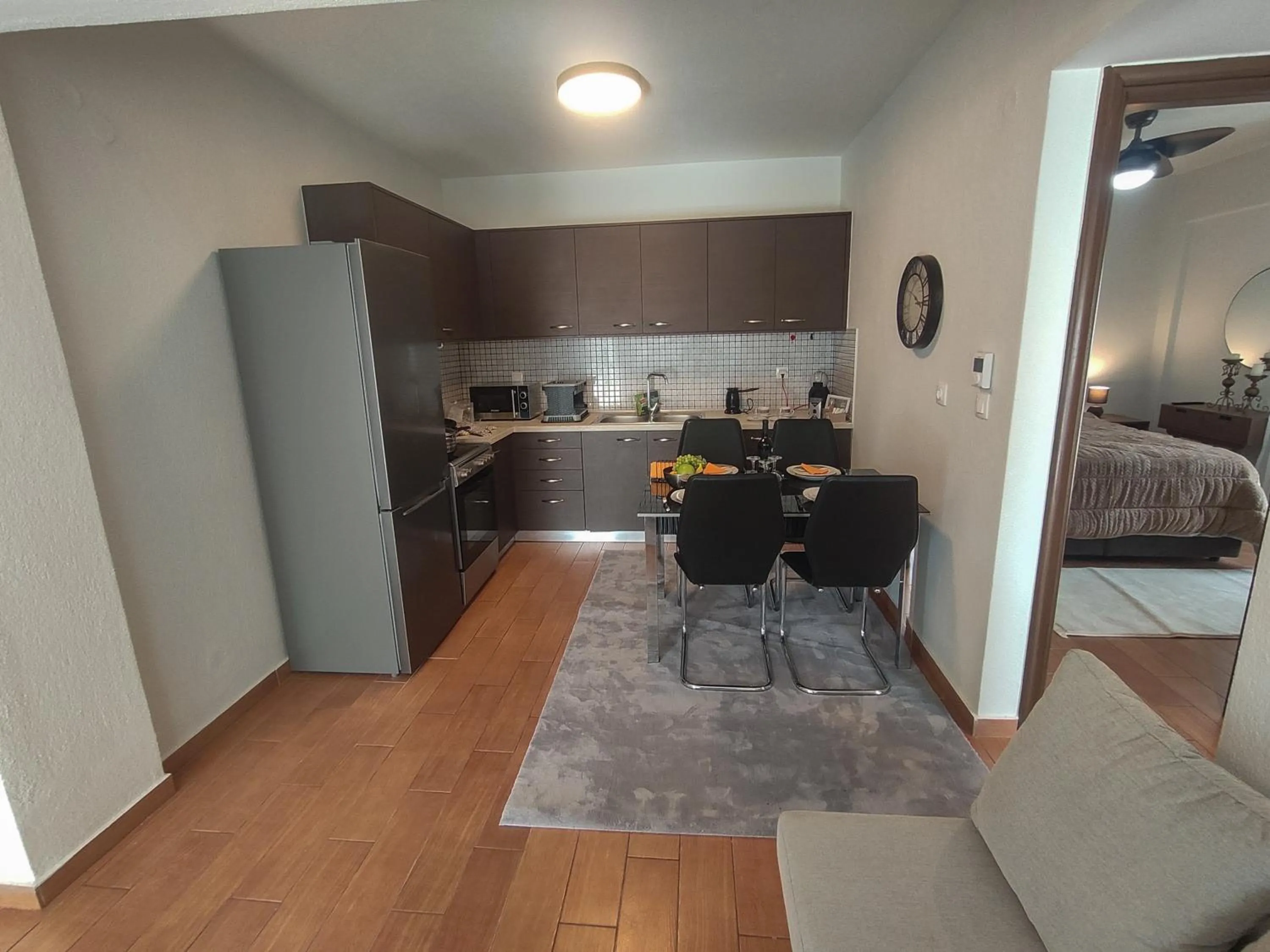 Kitchen or kitchenette, Bed in Kashmir Luxury Apartments