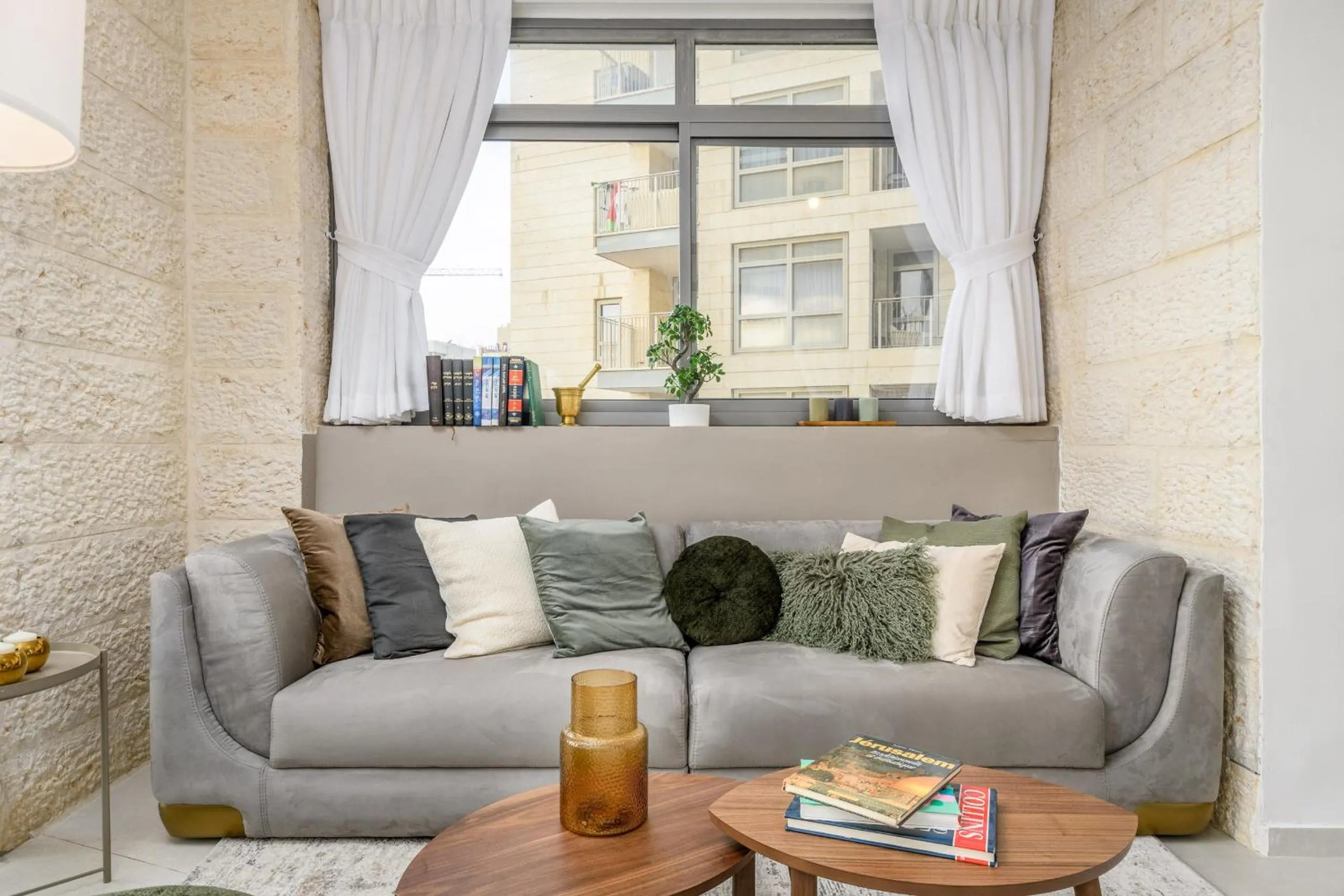 Decorative detail in Unique Mini Penthouse In The Heart Of Jerusalem