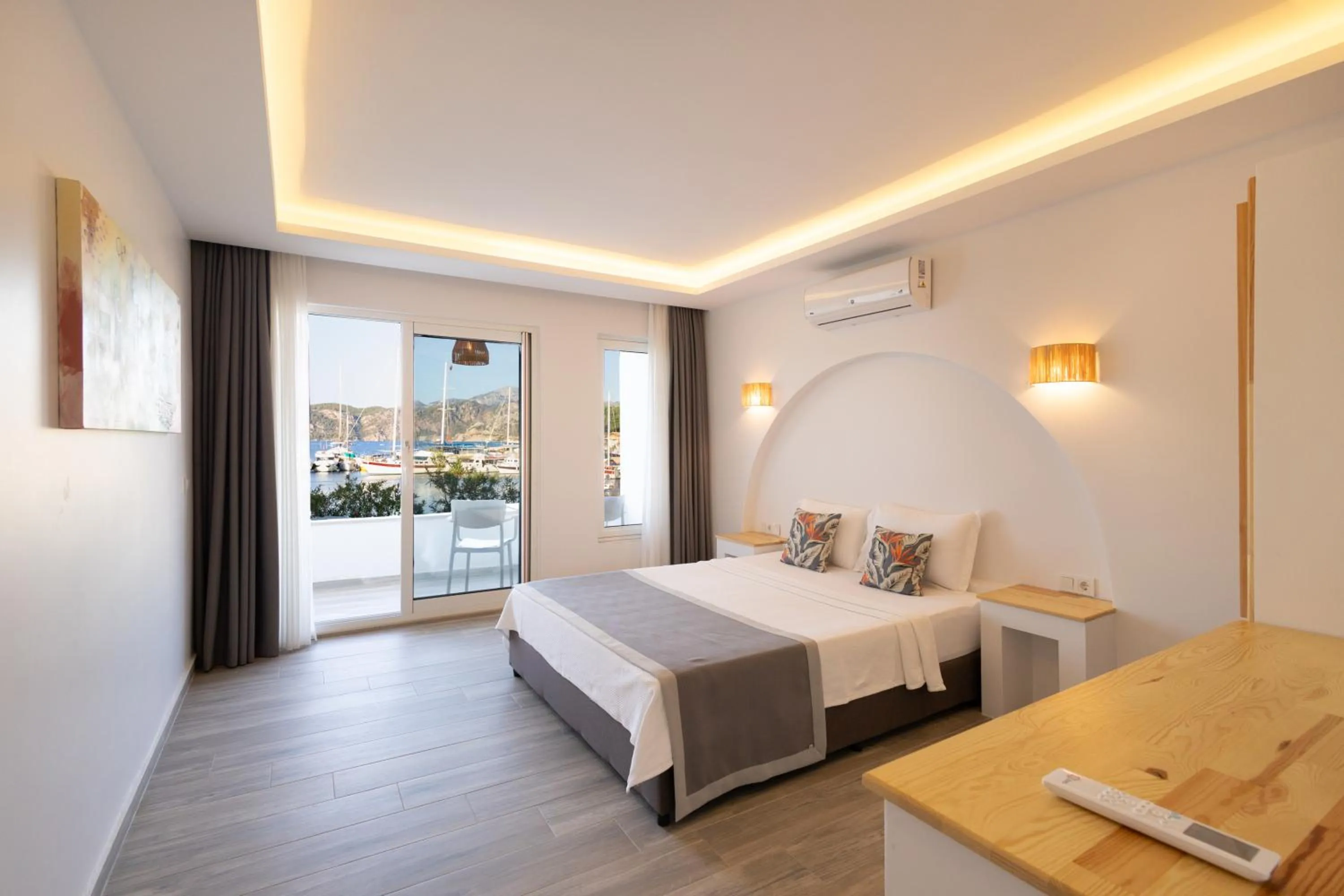 View (from property/room), Bed in Base Selimiye