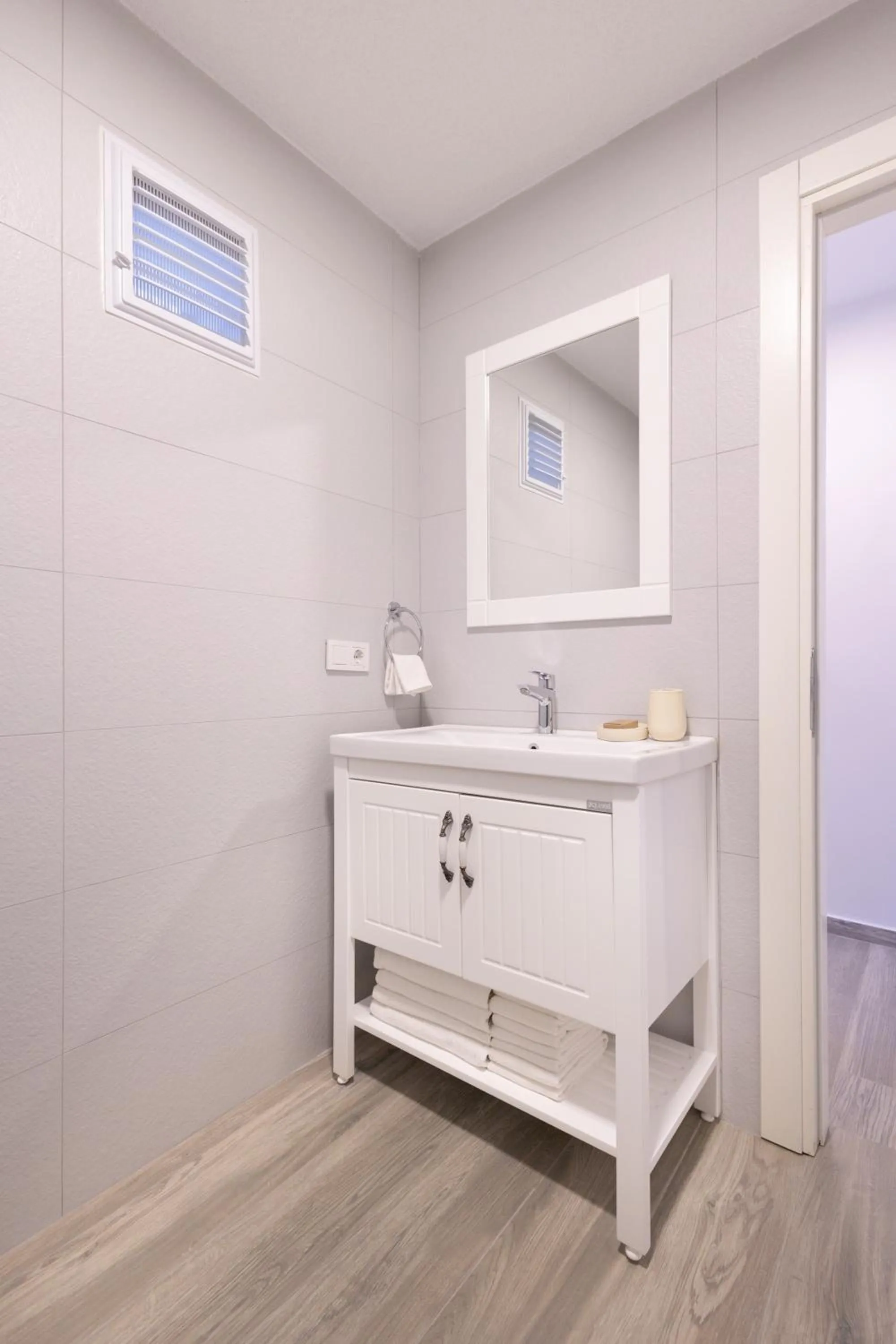 Bathroom in Base Selimiye