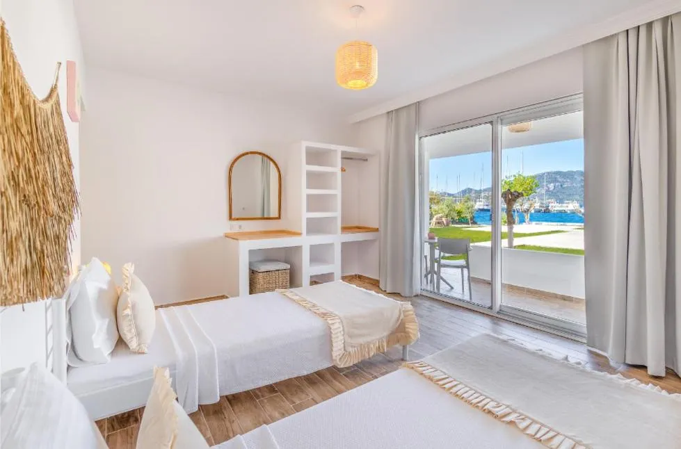 Sea view, Bed in Base Selimiye