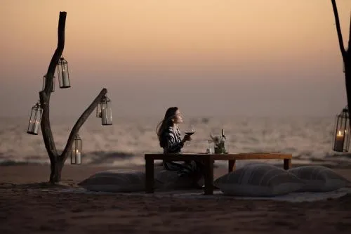 The Postcard on the Arabian Sea