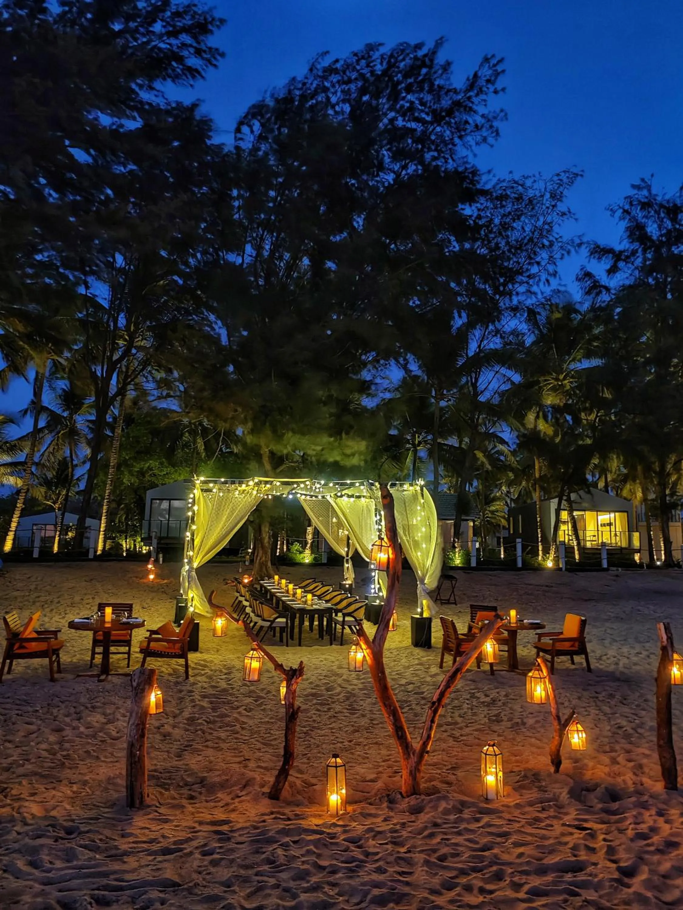 Restaurant/places to eat in The Postcard on the Arabian Sea, Maravanthe Beach