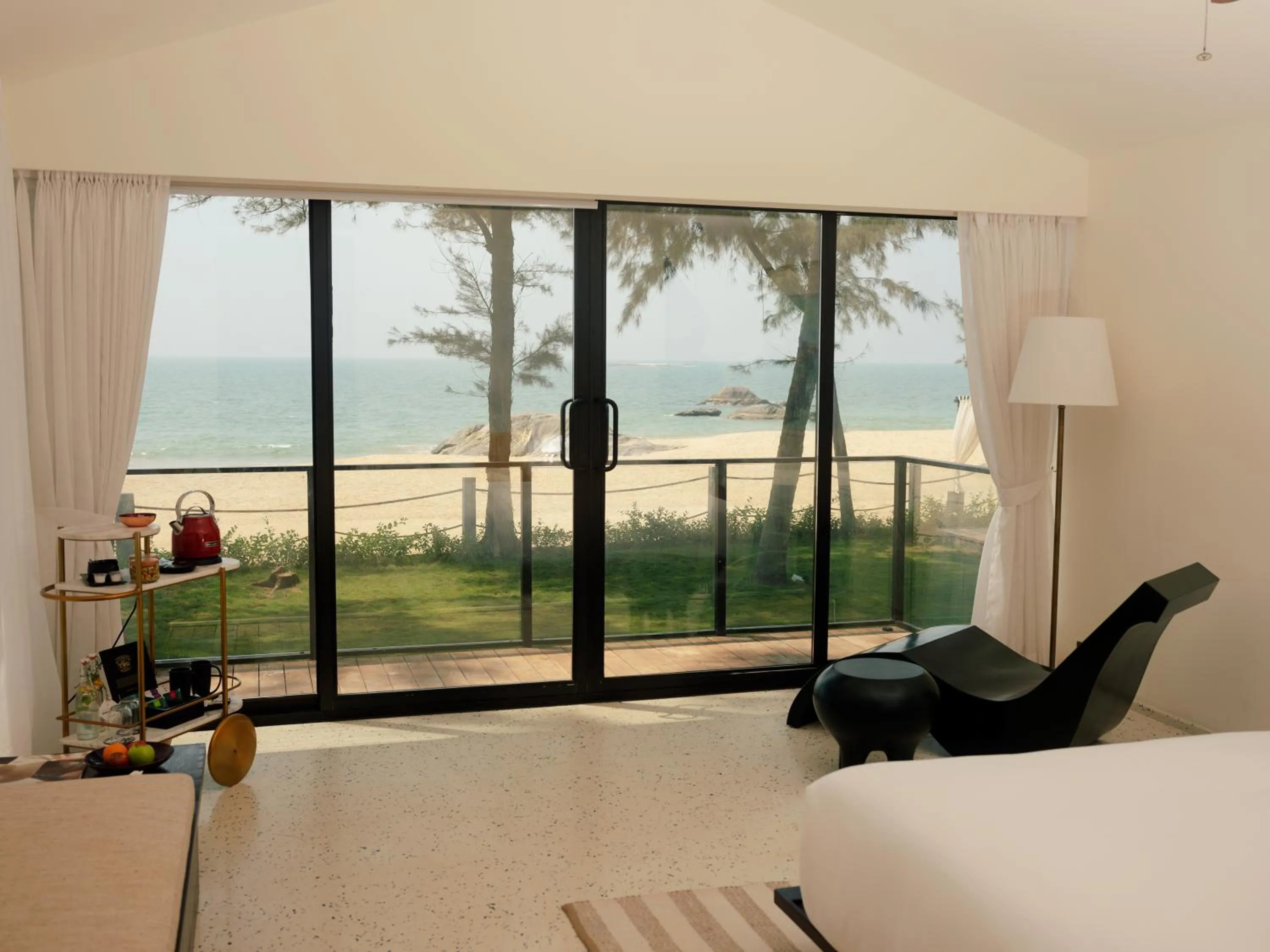 Bed in The Postcard on the Arabian Sea, Maravanthe Beach