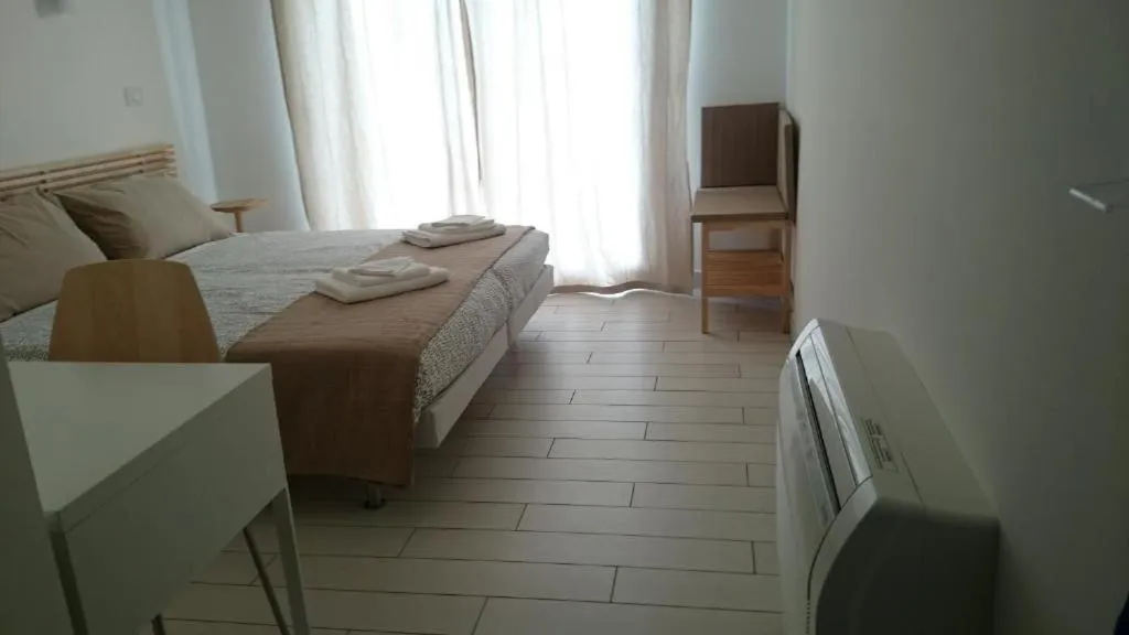 Photo of the whole room, Bed in Rucoli