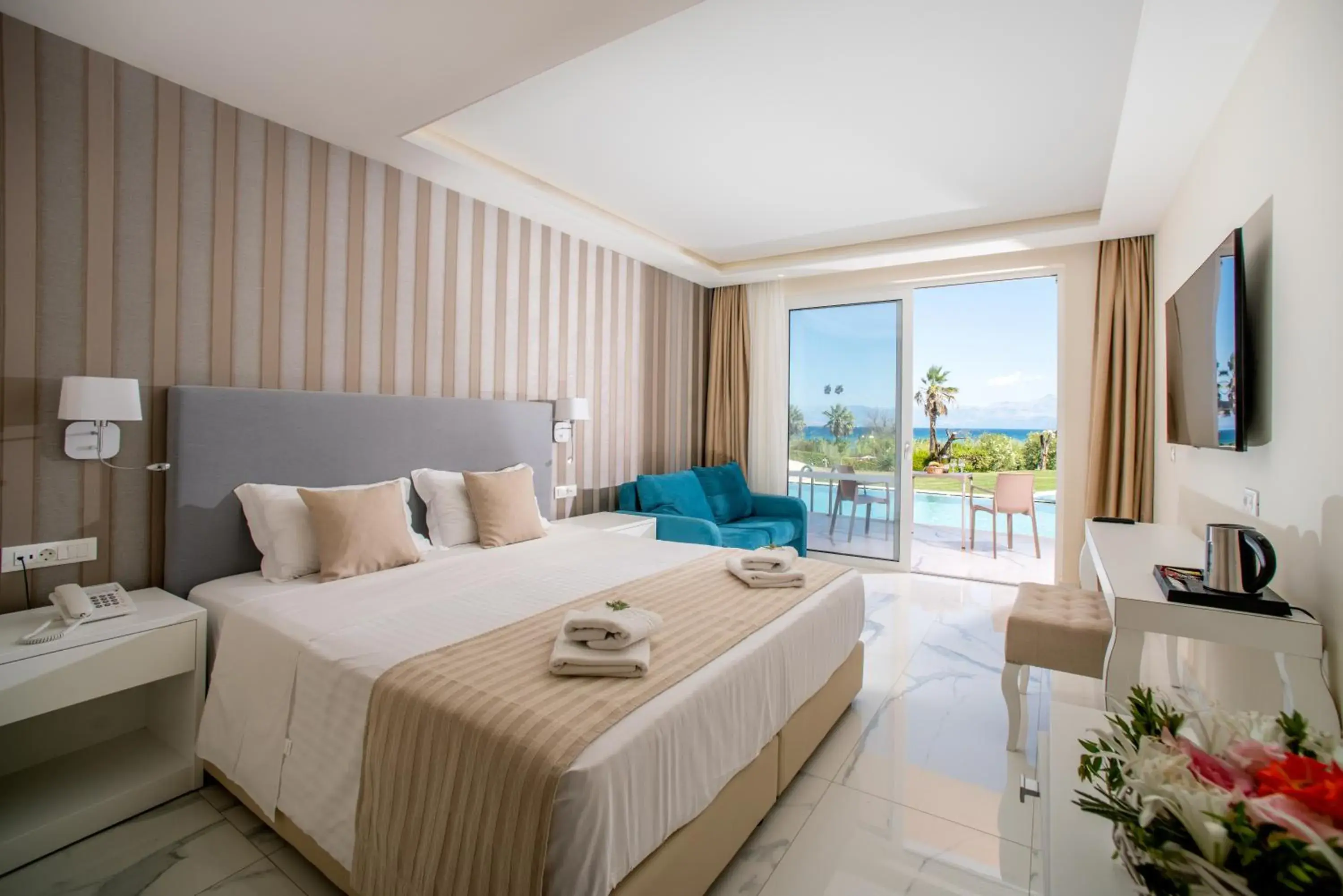 Double or Twin Room with Swimming Pool Access in Ibiscus Corfu Hotel Double or Twin Room with Swimming Pool Access in Ibiscus Corfu Hotel
