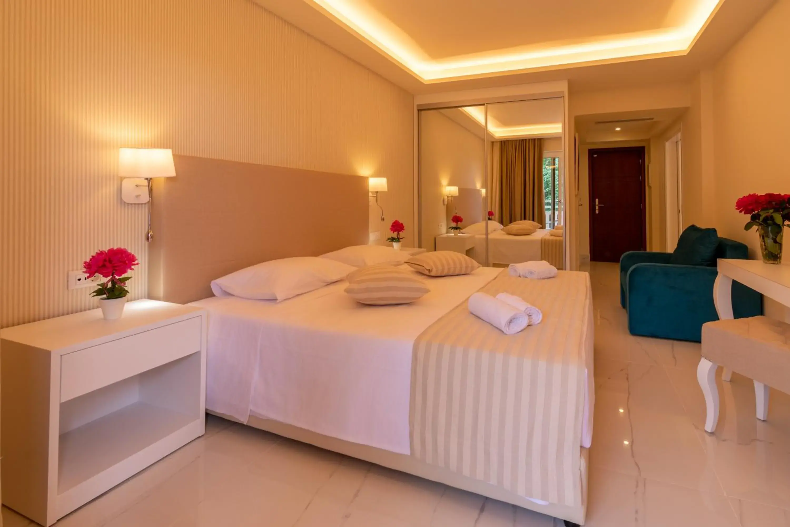 Double Room with Balcony in Ibiscus Corfu Hotel Double Room with Balcony in Ibiscus Corfu Hotel