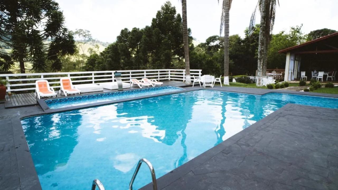 Swimming pool in Pousada Boutique Mercedes