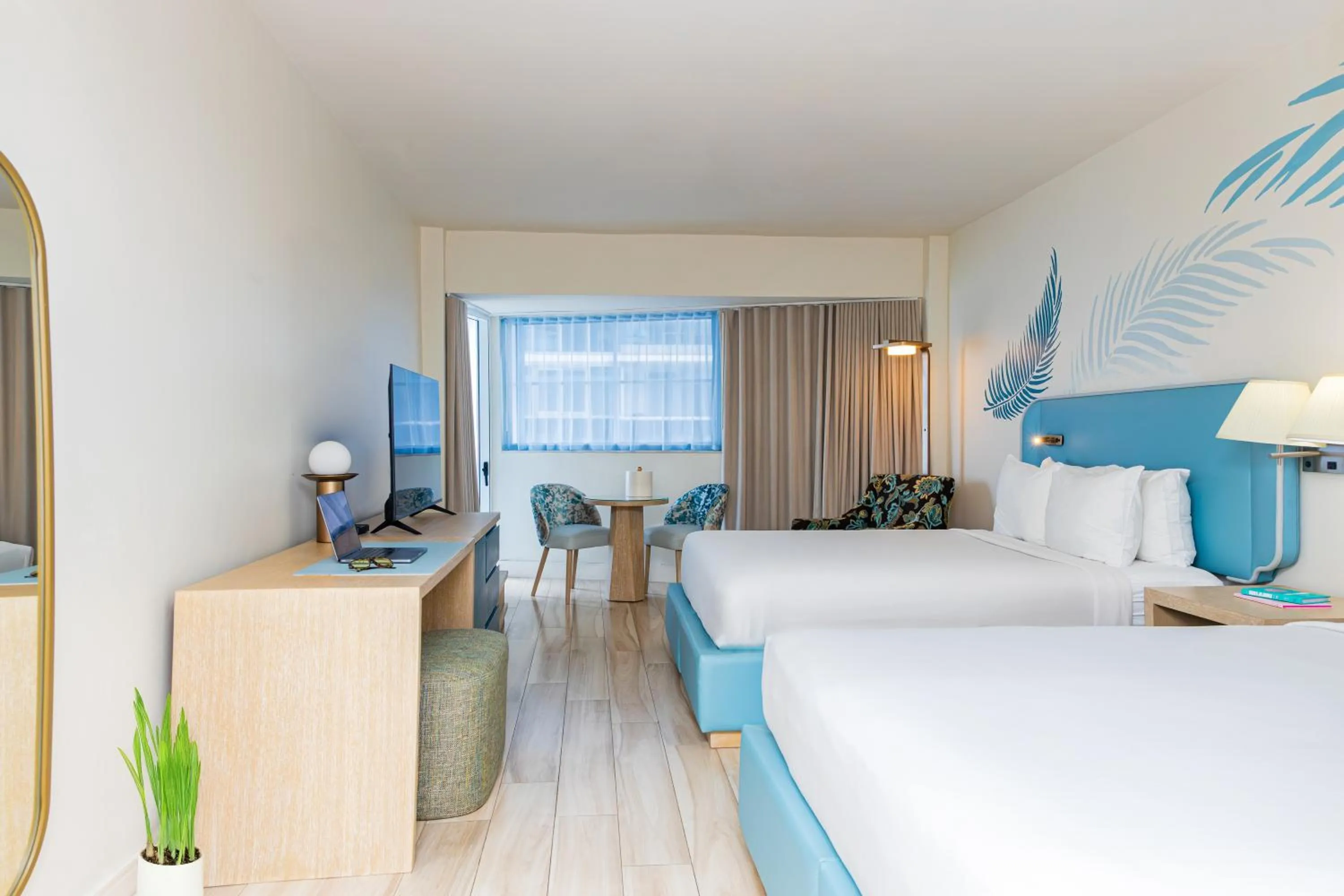 Bed in Sherry Frontenac Oceanfront