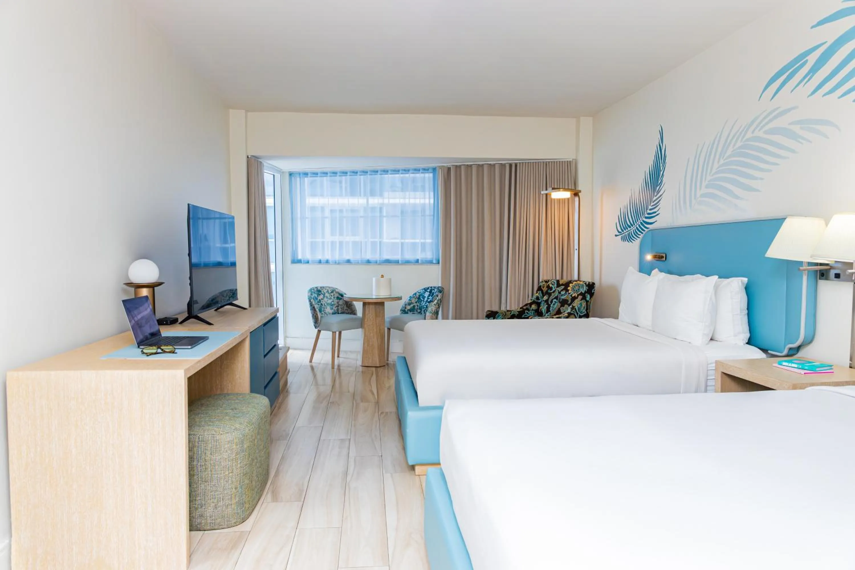 Bed in Sherry Frontenac Oceanfront