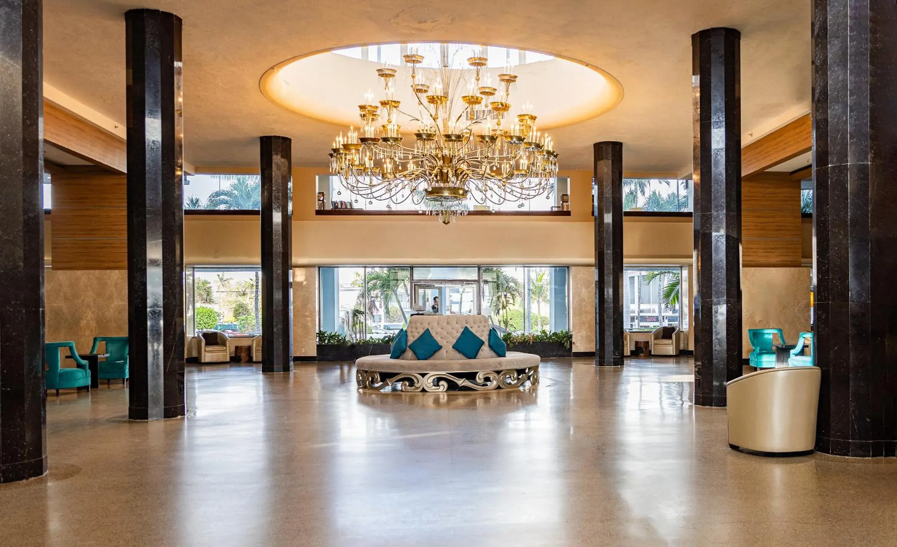 Lobby or reception in Sherry Frontenac Oceanfront Lobby or reception in Sherry Frontenac Oceanfront